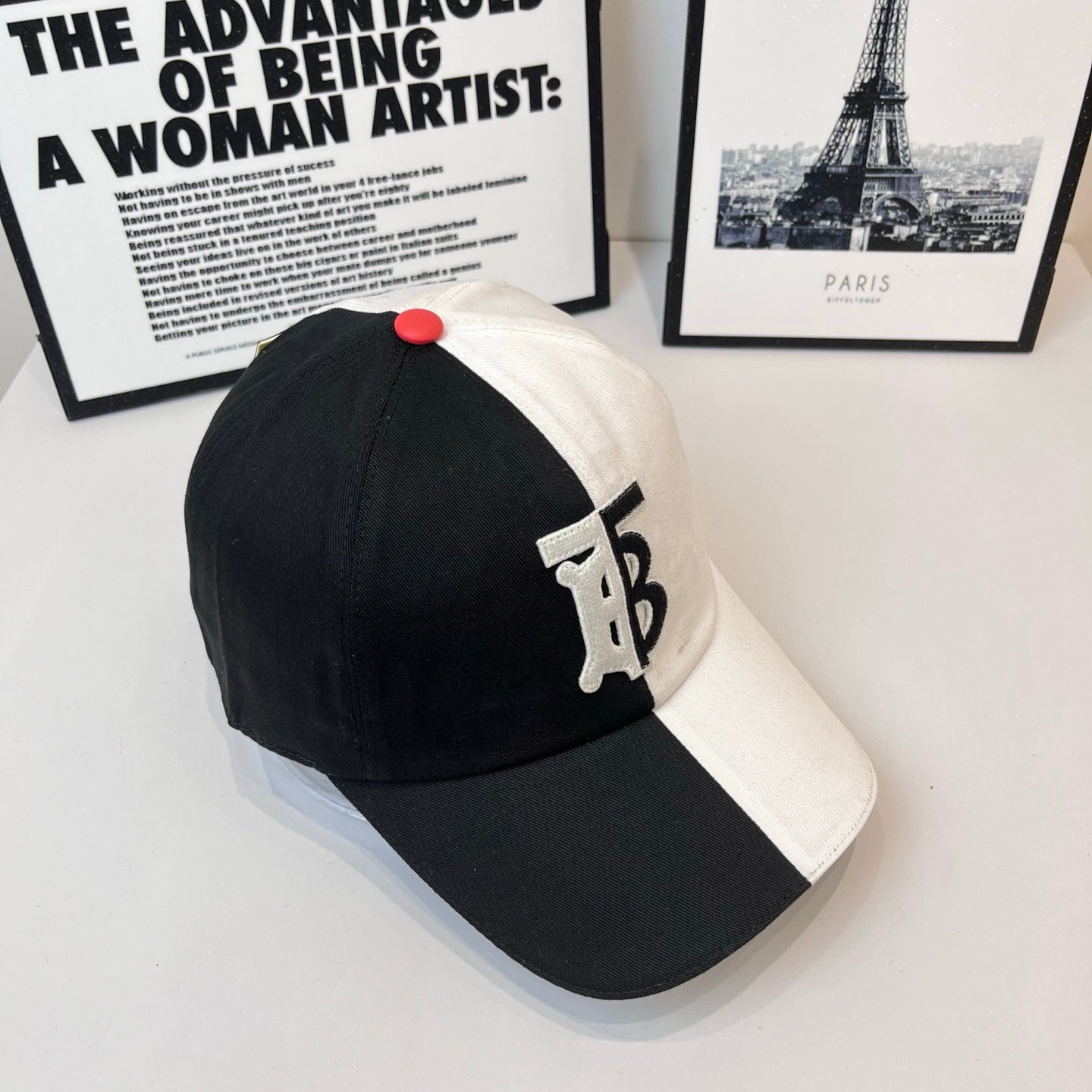LuxluxHouse Best Quality Burberry Caps