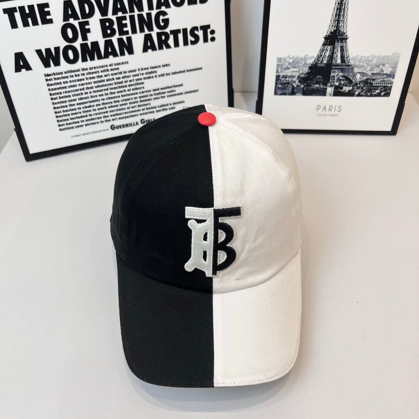 LuxluxHouse Best Quality Burberry Caps