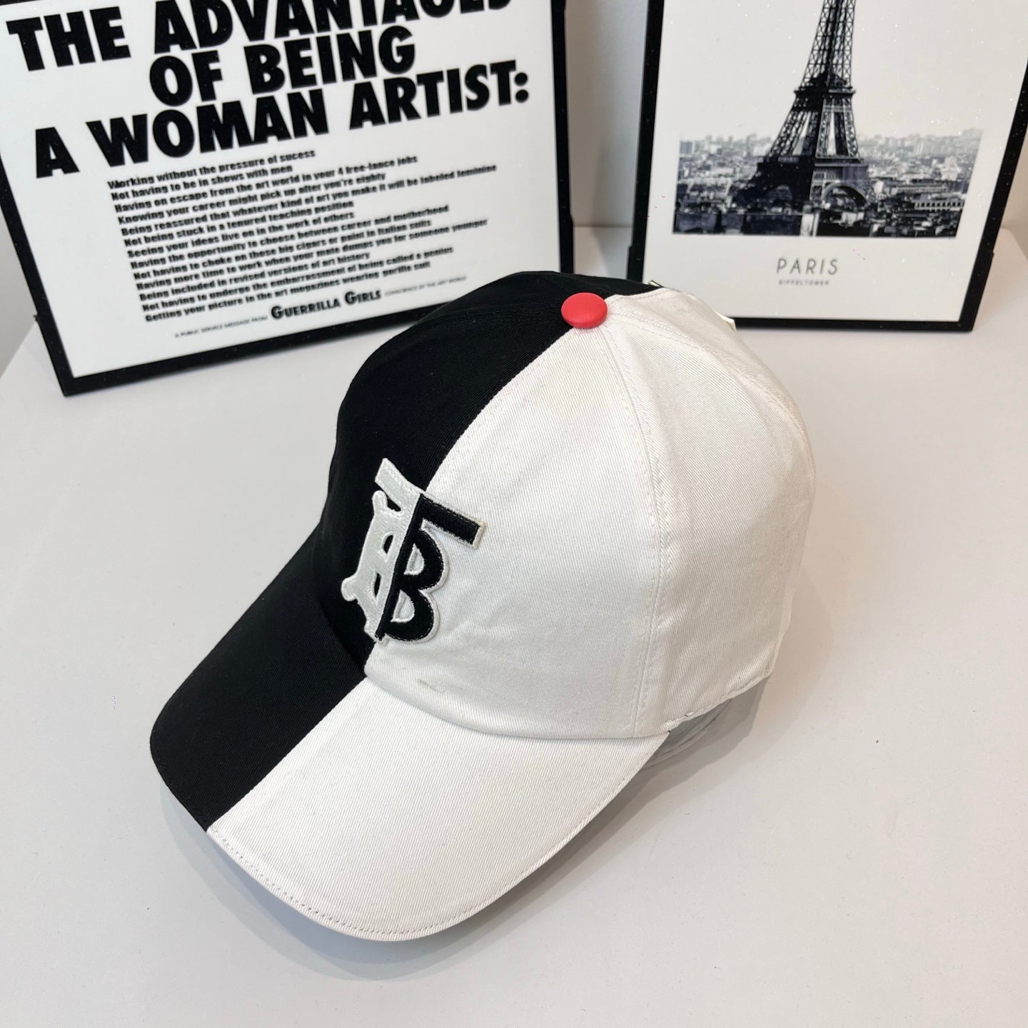 LuxluxHouse Best Quality Burberry Caps