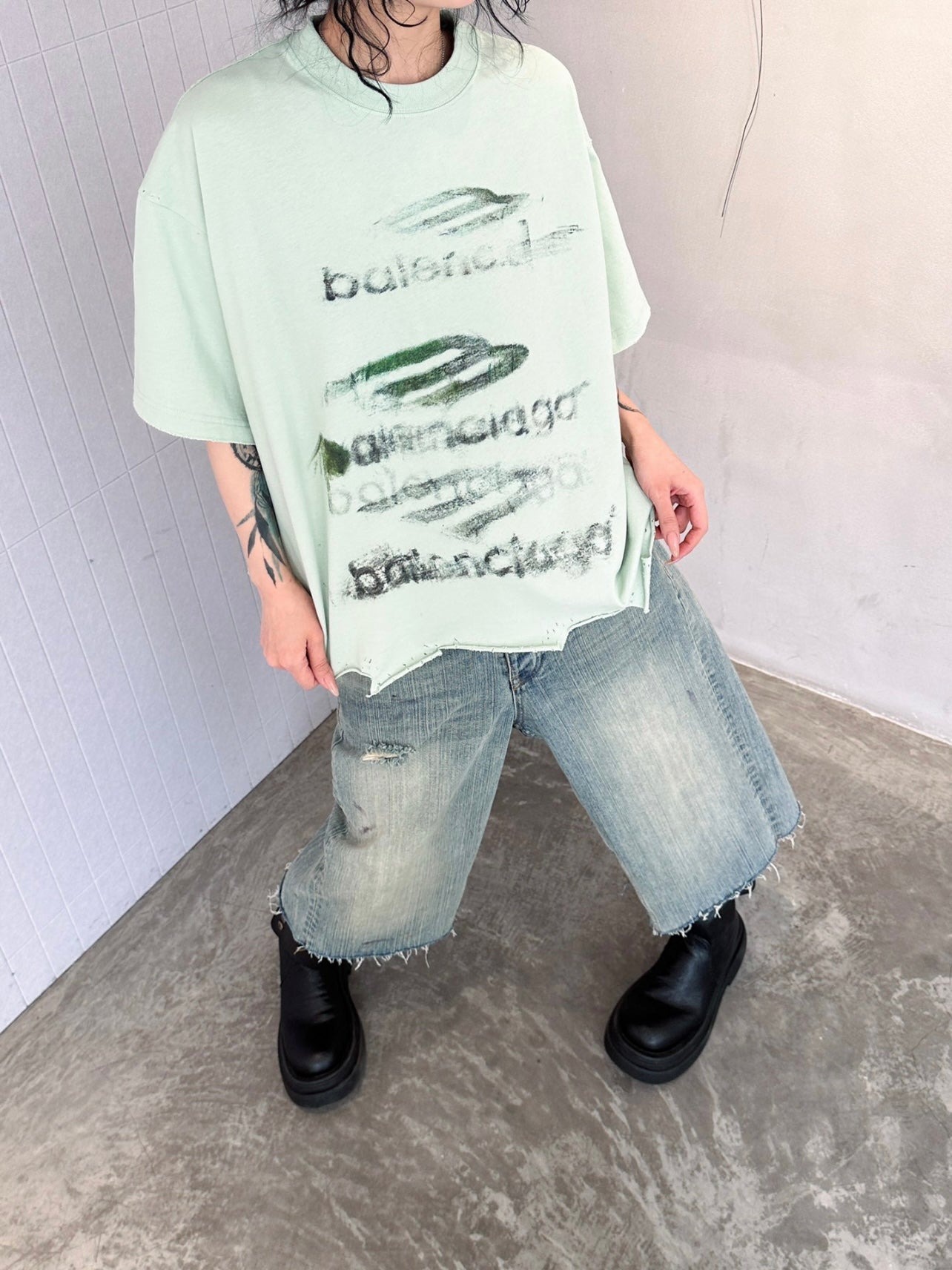 LuxluxHouse Best Quality Clothes Balenciaga T-shirt