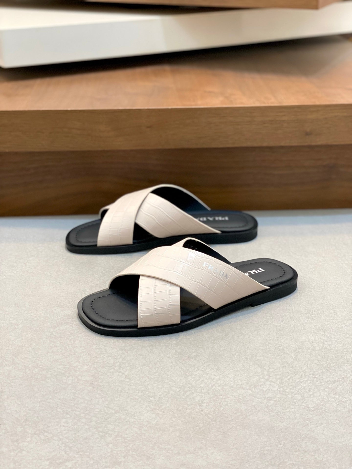 LuxluxHouse Best Quality Sandals Prada