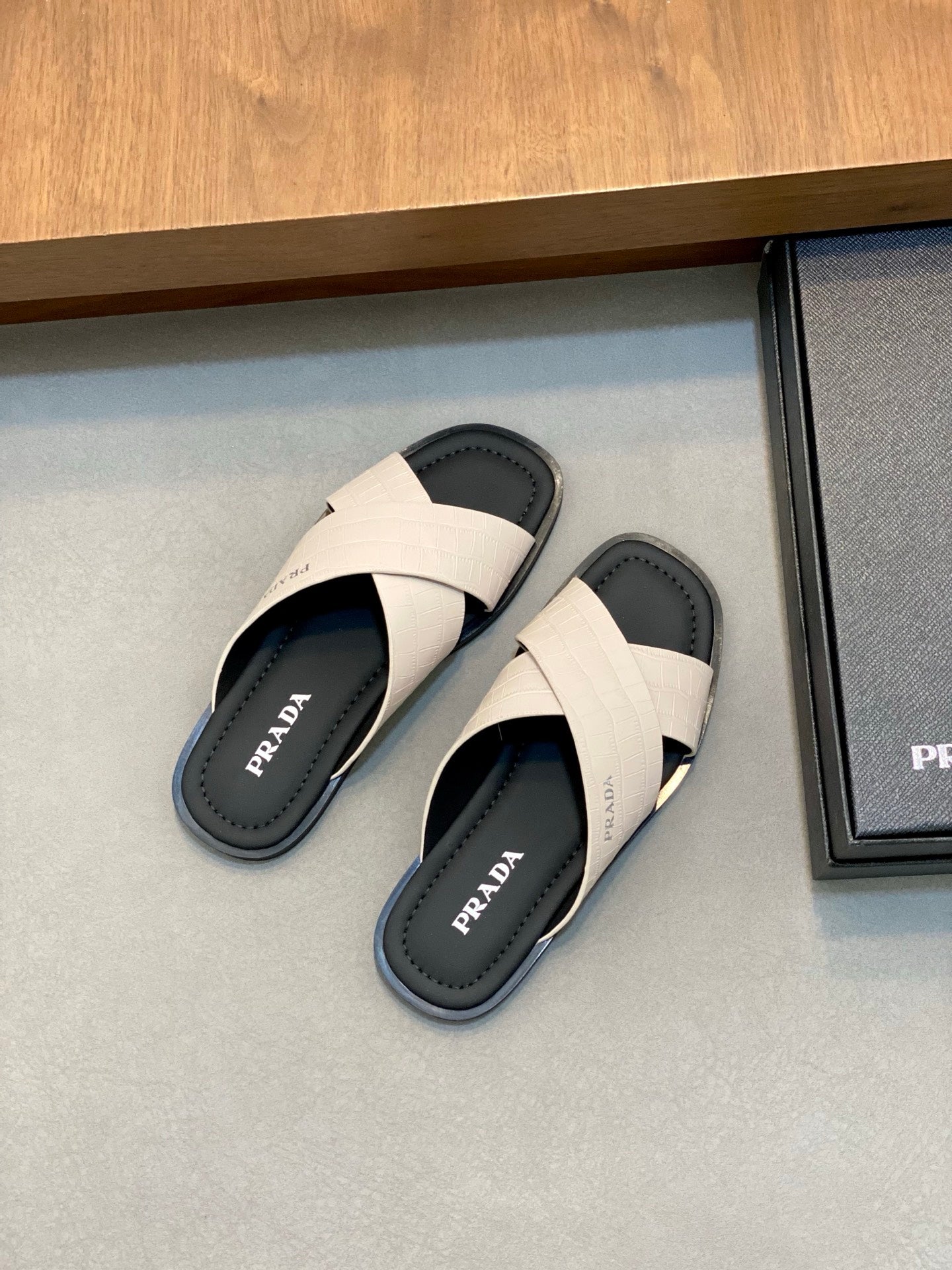 LuxluxHouse Best Quality Sandals Prada