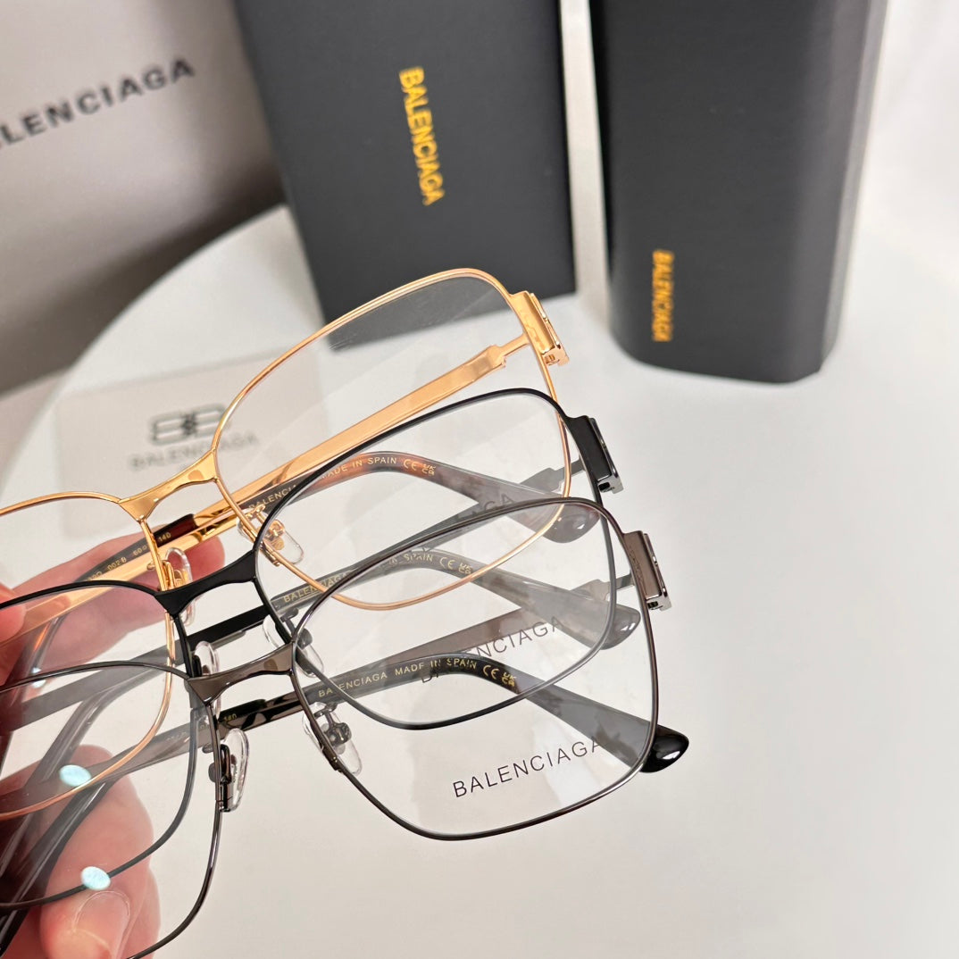 LuxluxHouse Best Quality Glasses Balenciaga