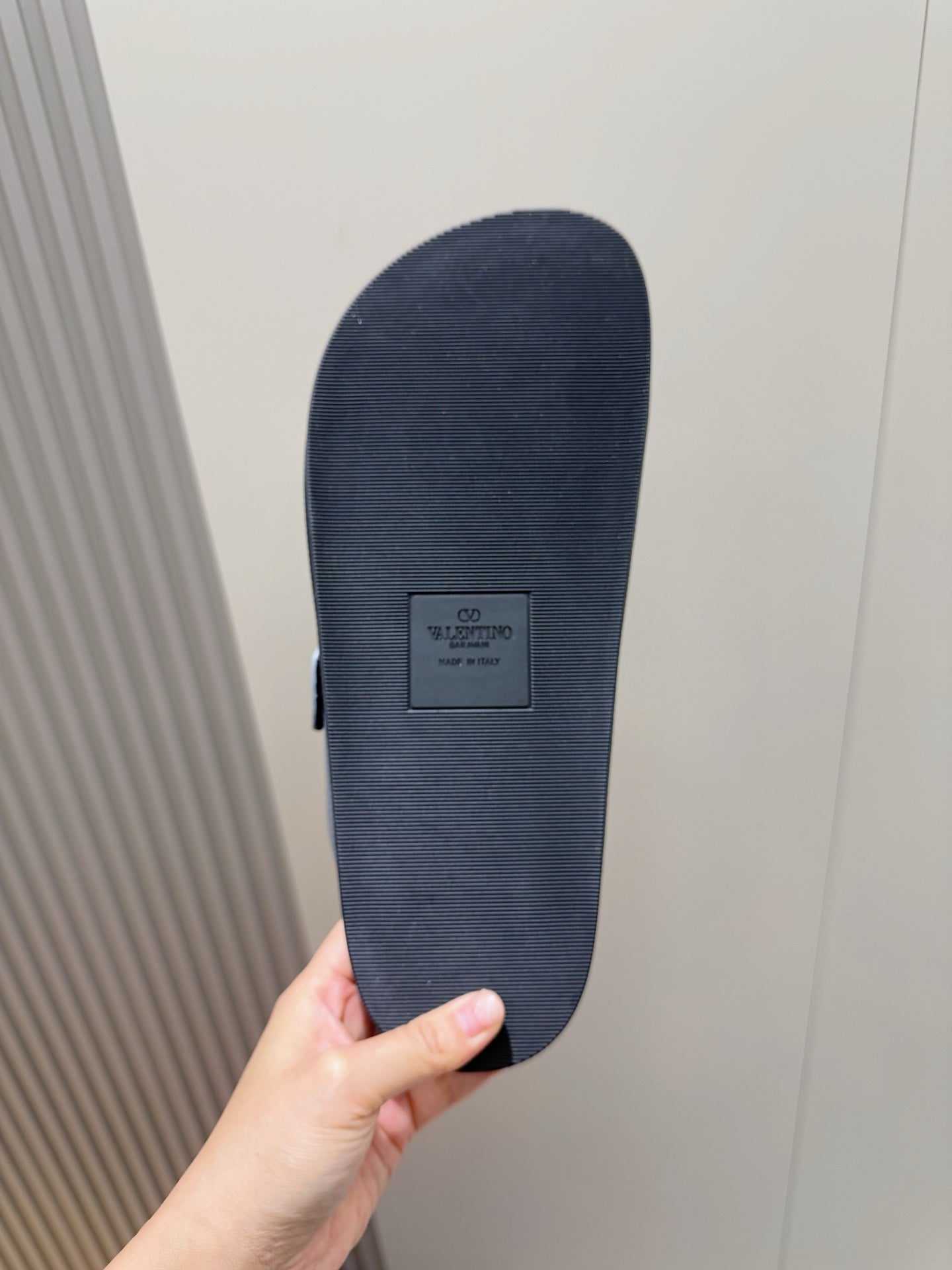 LuxluxHouse Best Quality Sandals Valentino