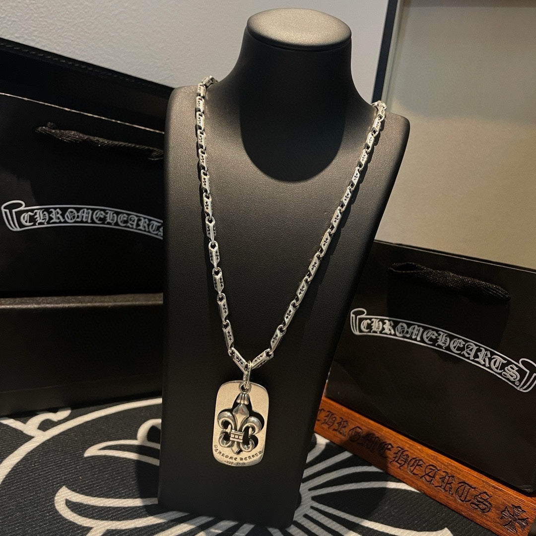 LuxluxHouse Best Quality Accessories Necklace Chrome Hearts