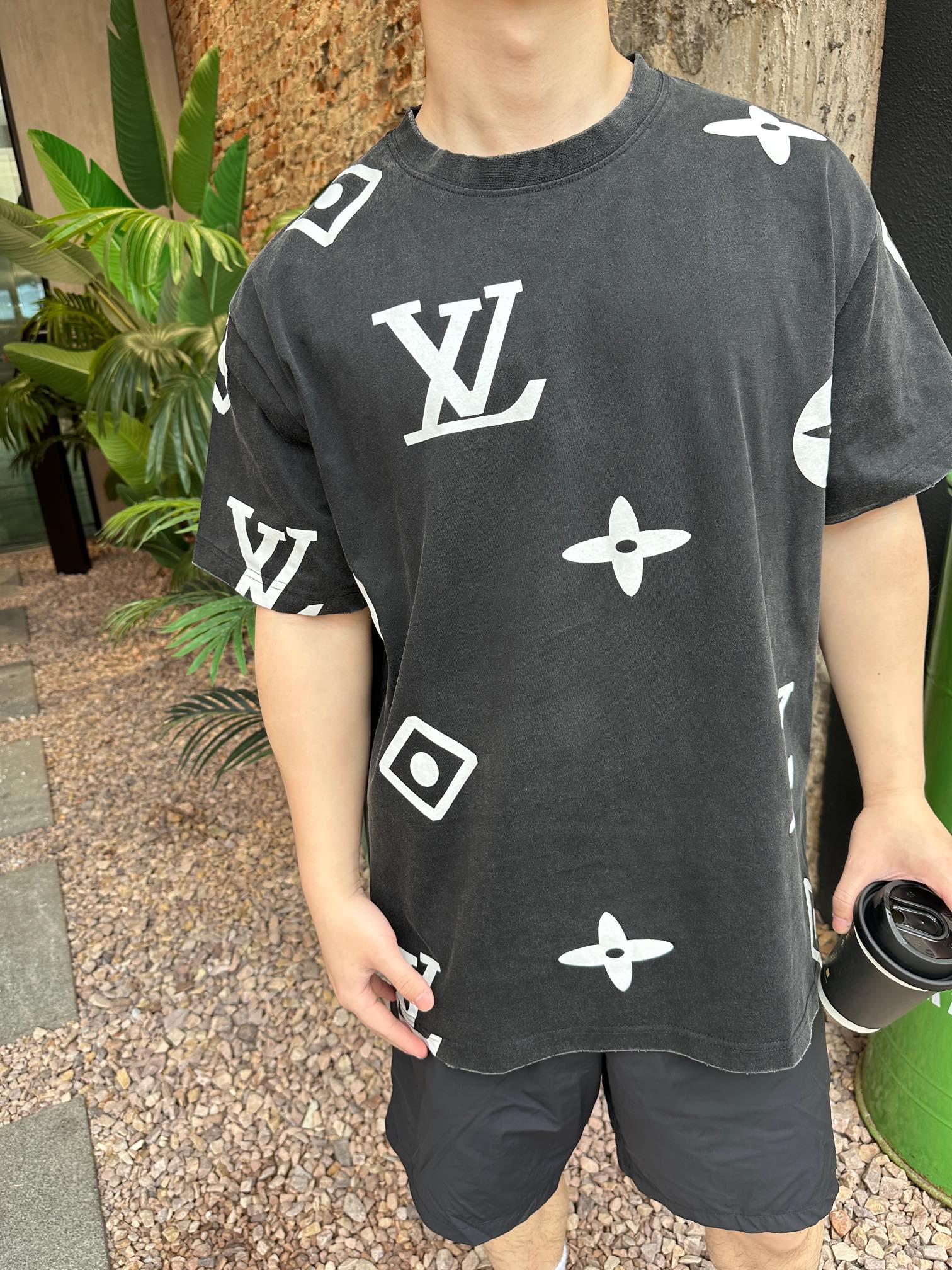 LuxluxHouse Best Quality Clothes T-shirt Louis Vuitton