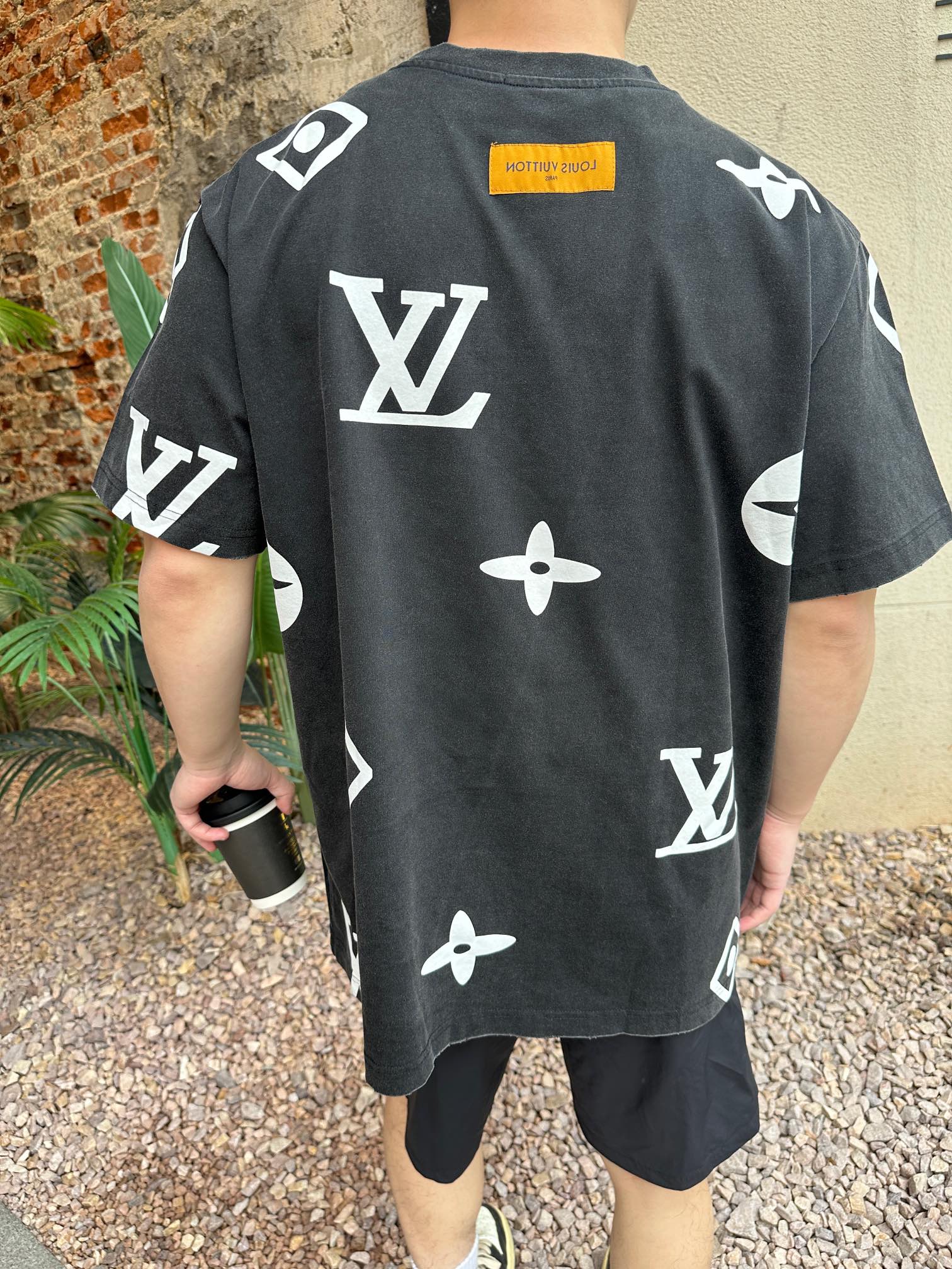 LuxluxHouse Best Quality Clothes T-shirt Louis Vuitton