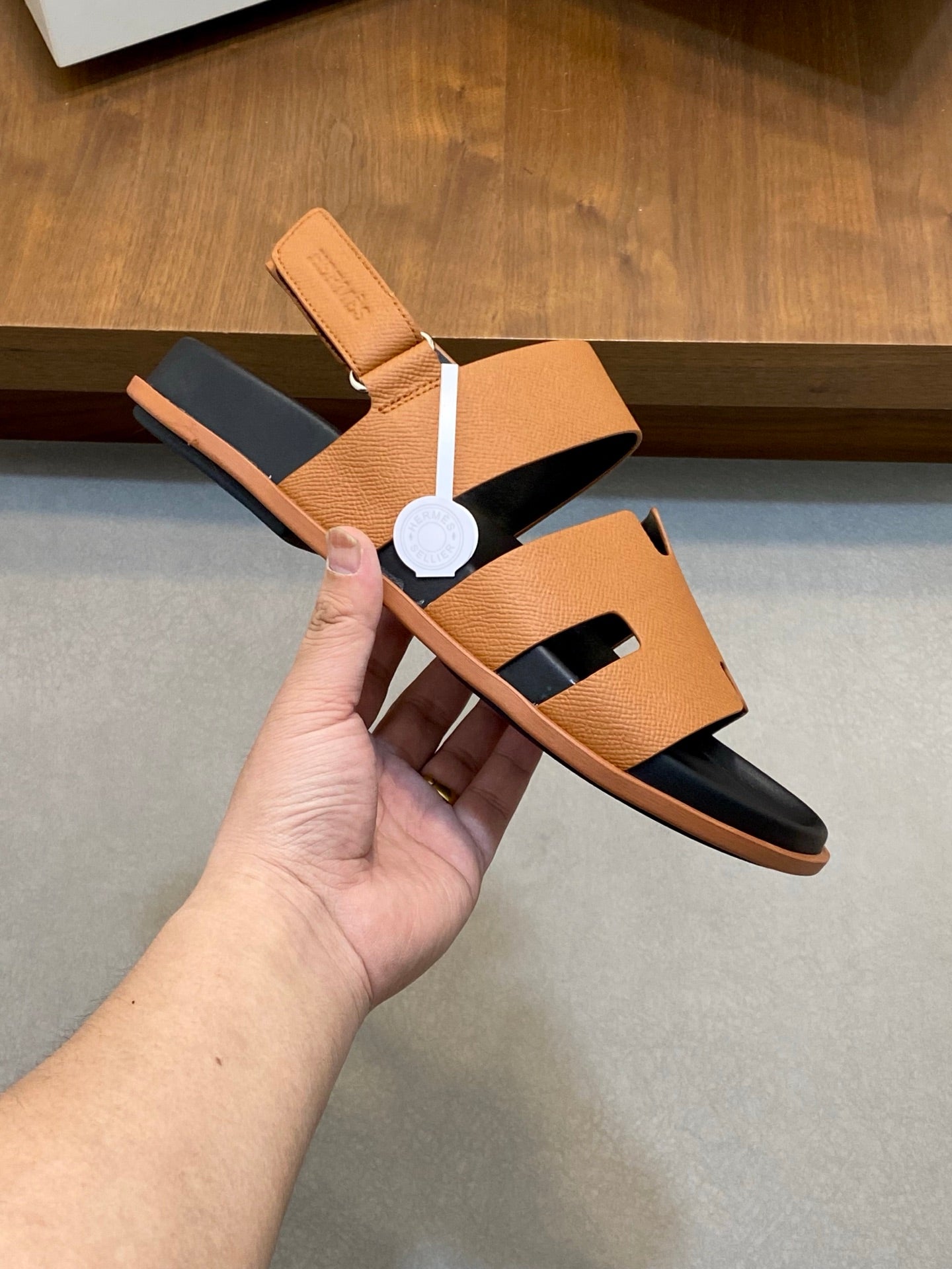 LuxluxHouse Best Quality Sandals Hermes