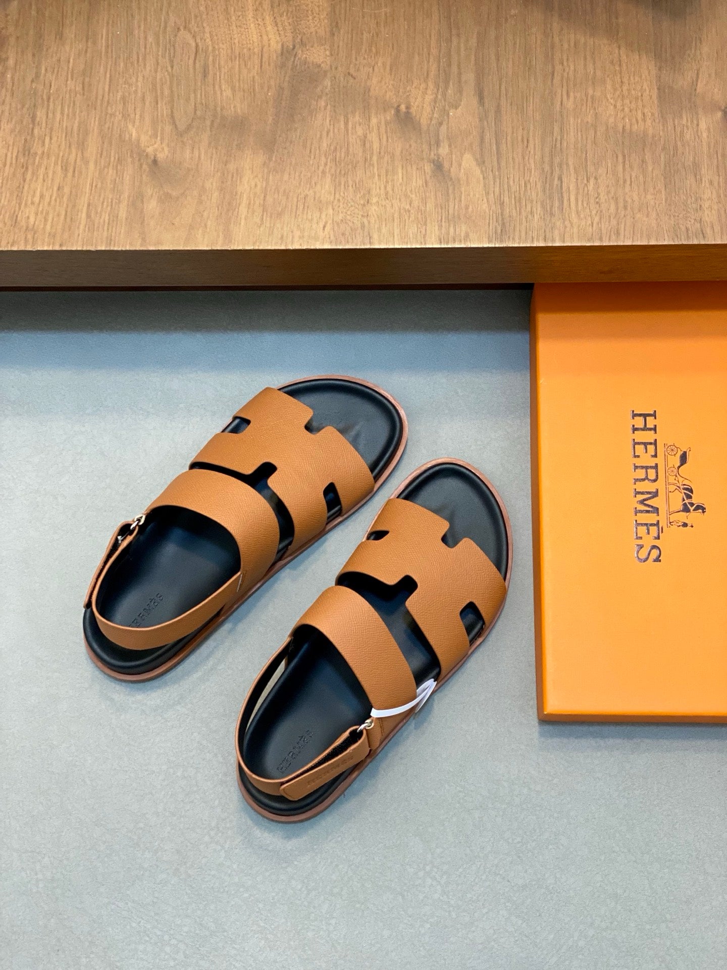 LuxluxHouse Best Quality Sandals Hermes