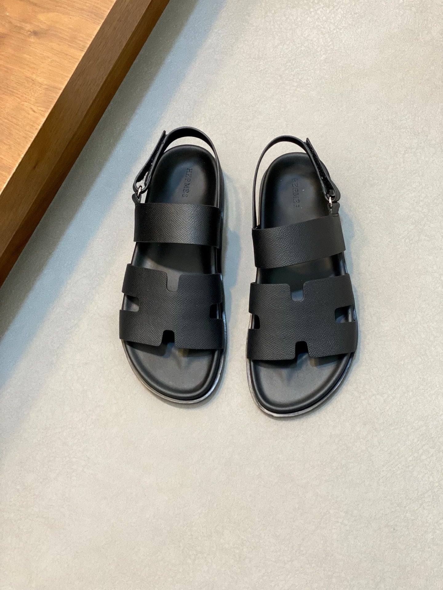 LuxluxHouse Best Quality Sandals Hermes