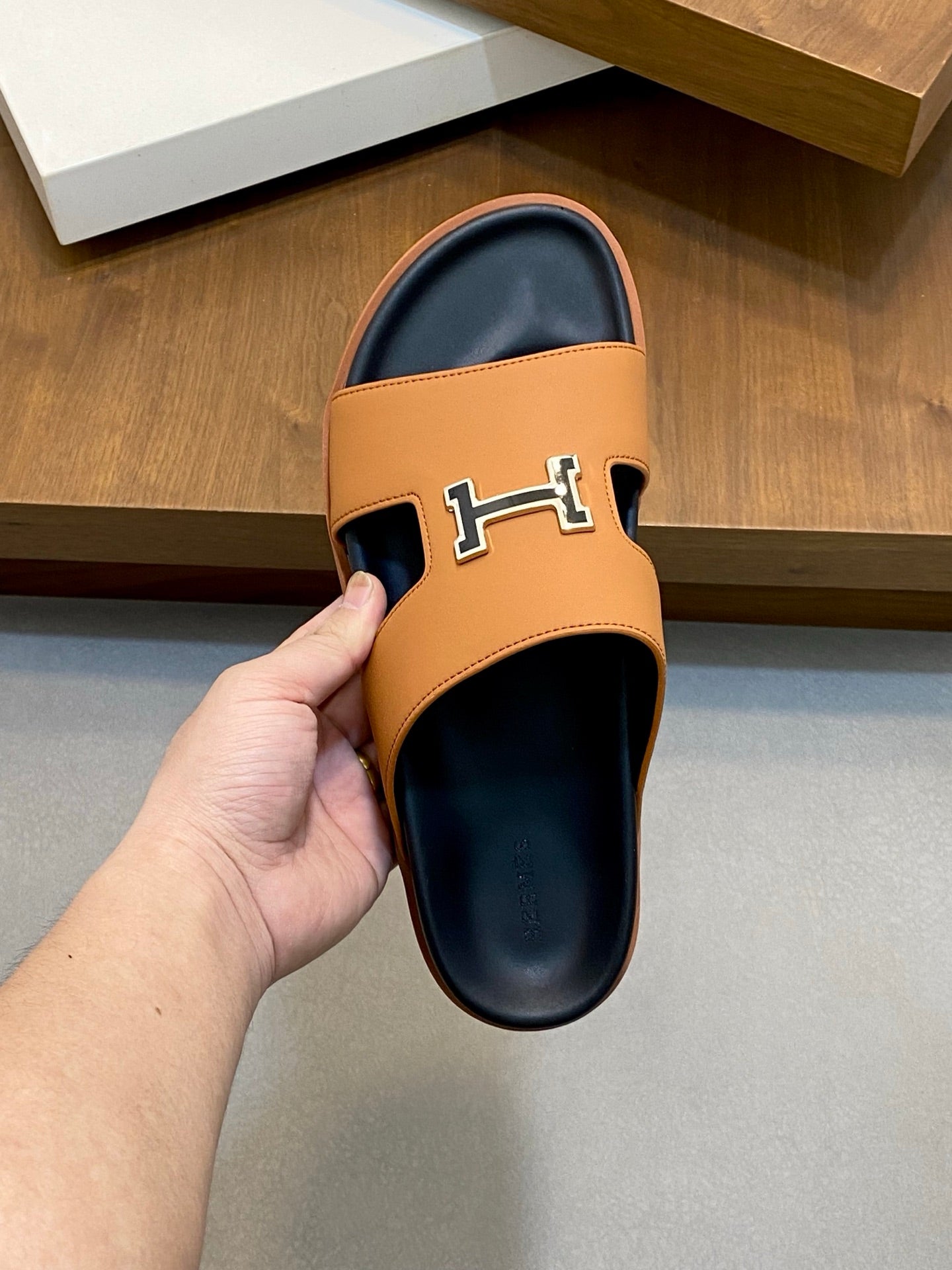 LuxluxHouse Best Quality Sandals Hermes
