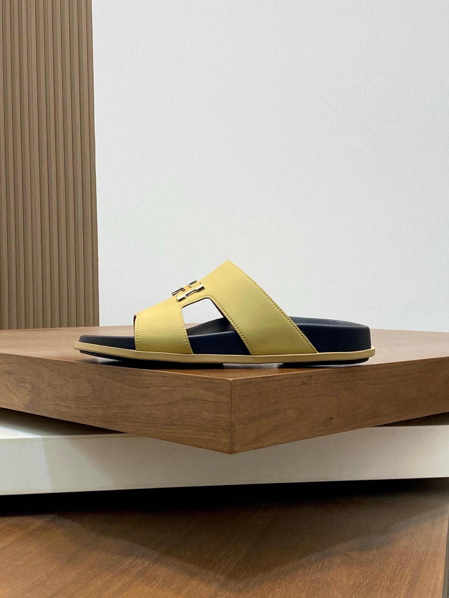 LuxluxHouse Best Quality Sandals Hermes