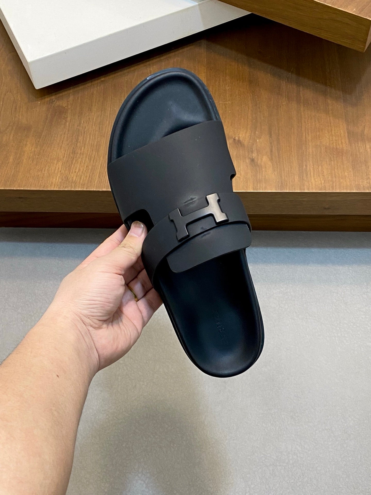 LuxluxHouse Best Quality Sandals Hermes