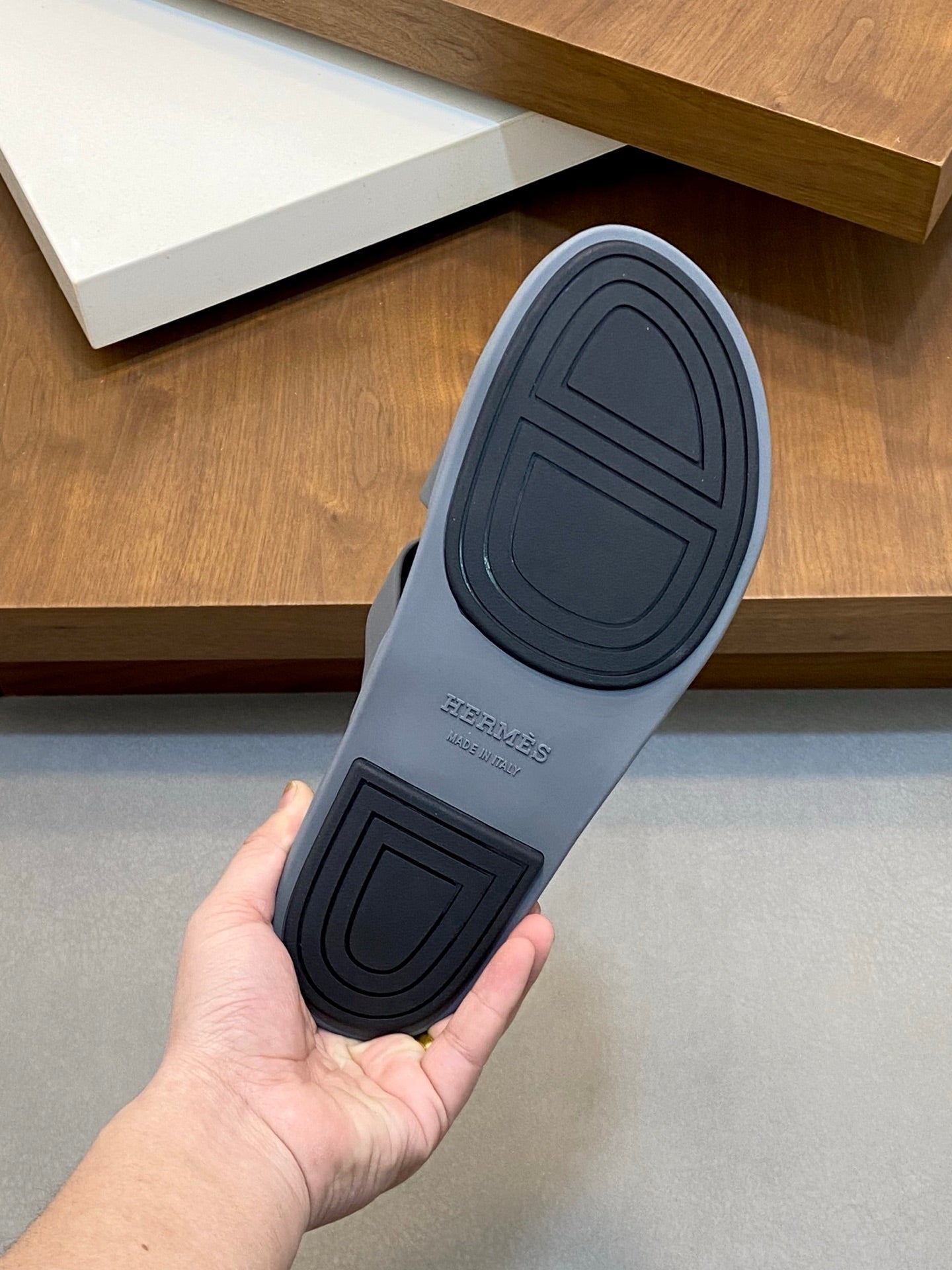 LuxluxHouse Best Quality Sandals Hermes