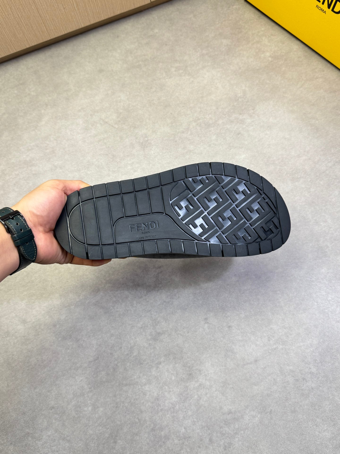 LuxluxHouse Best Quality Sandals Fendi