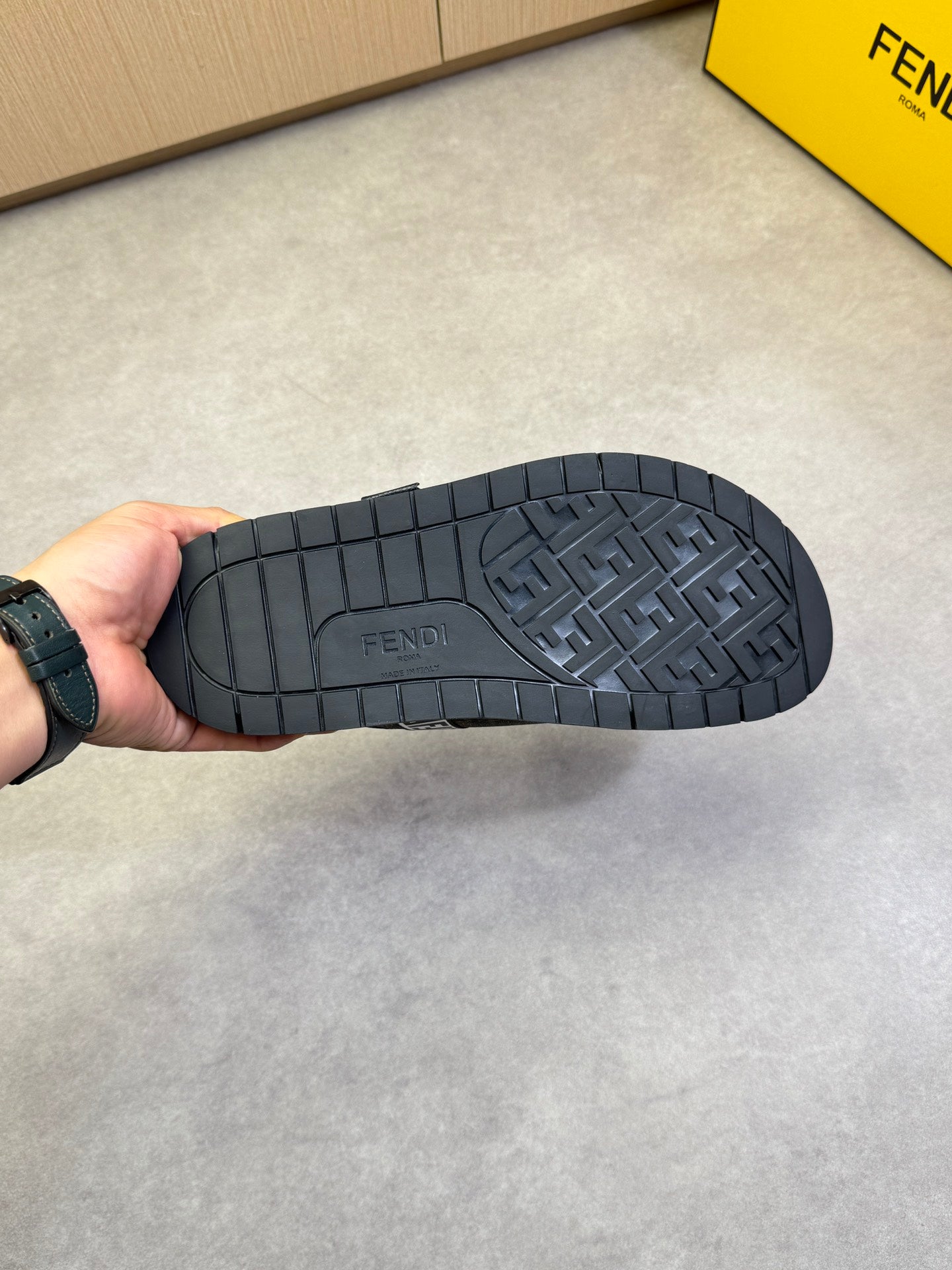 LuxluxHouse Best Quality Sandals Fendi