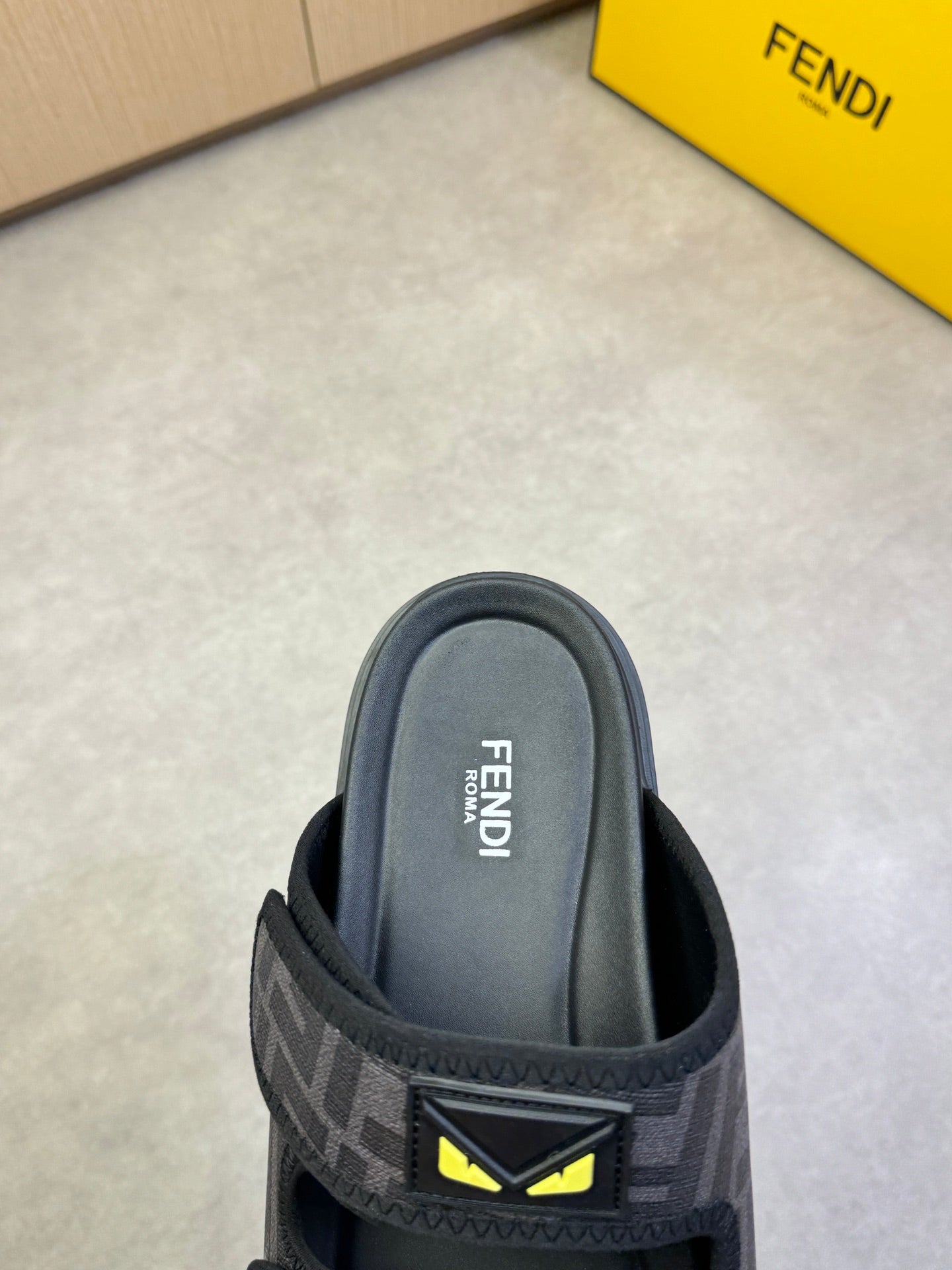 LuxluxHouse Best Quality Sandals Fendi