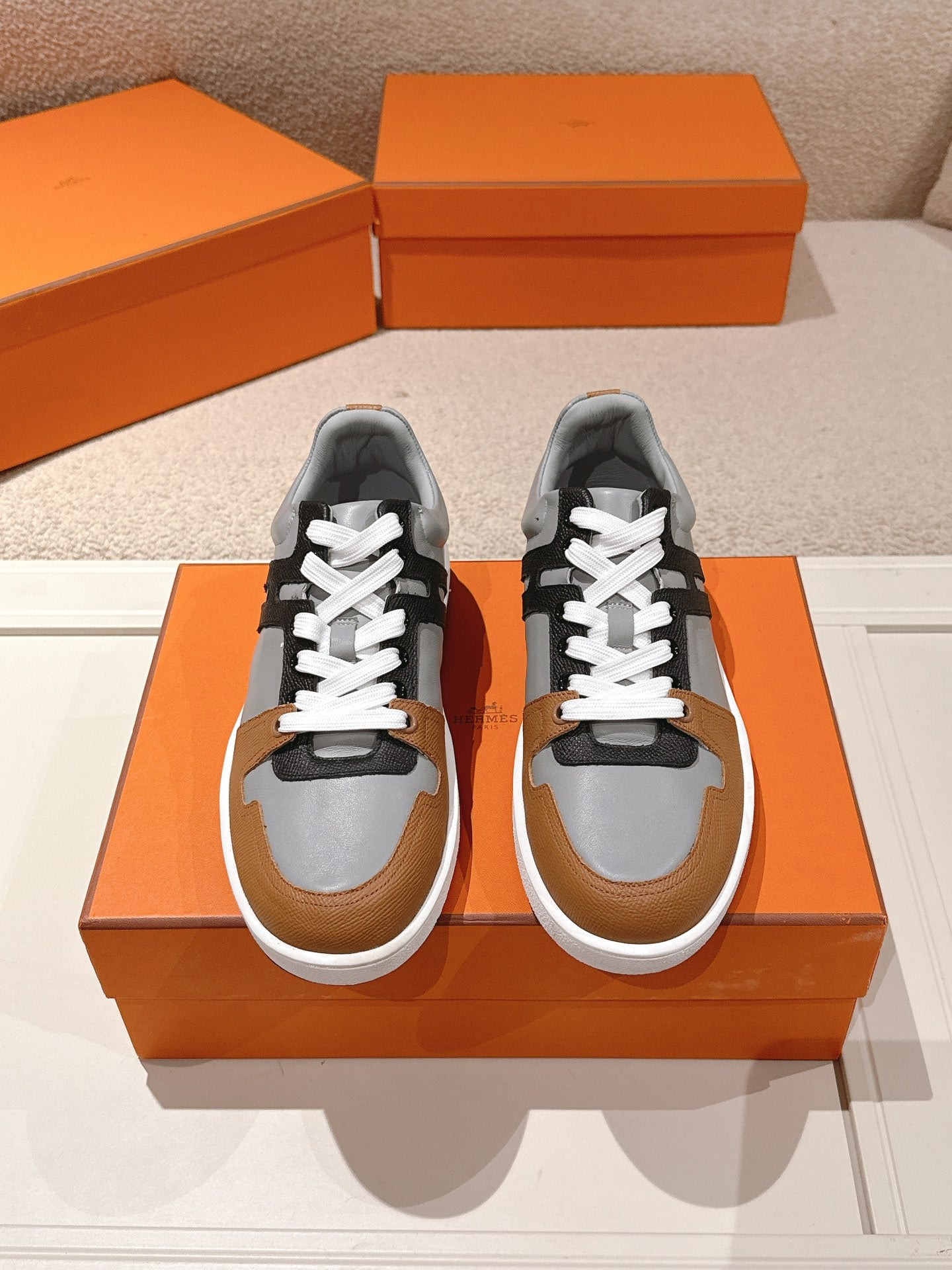 LuxluxHouse Best Quality Women Shoes Hermes