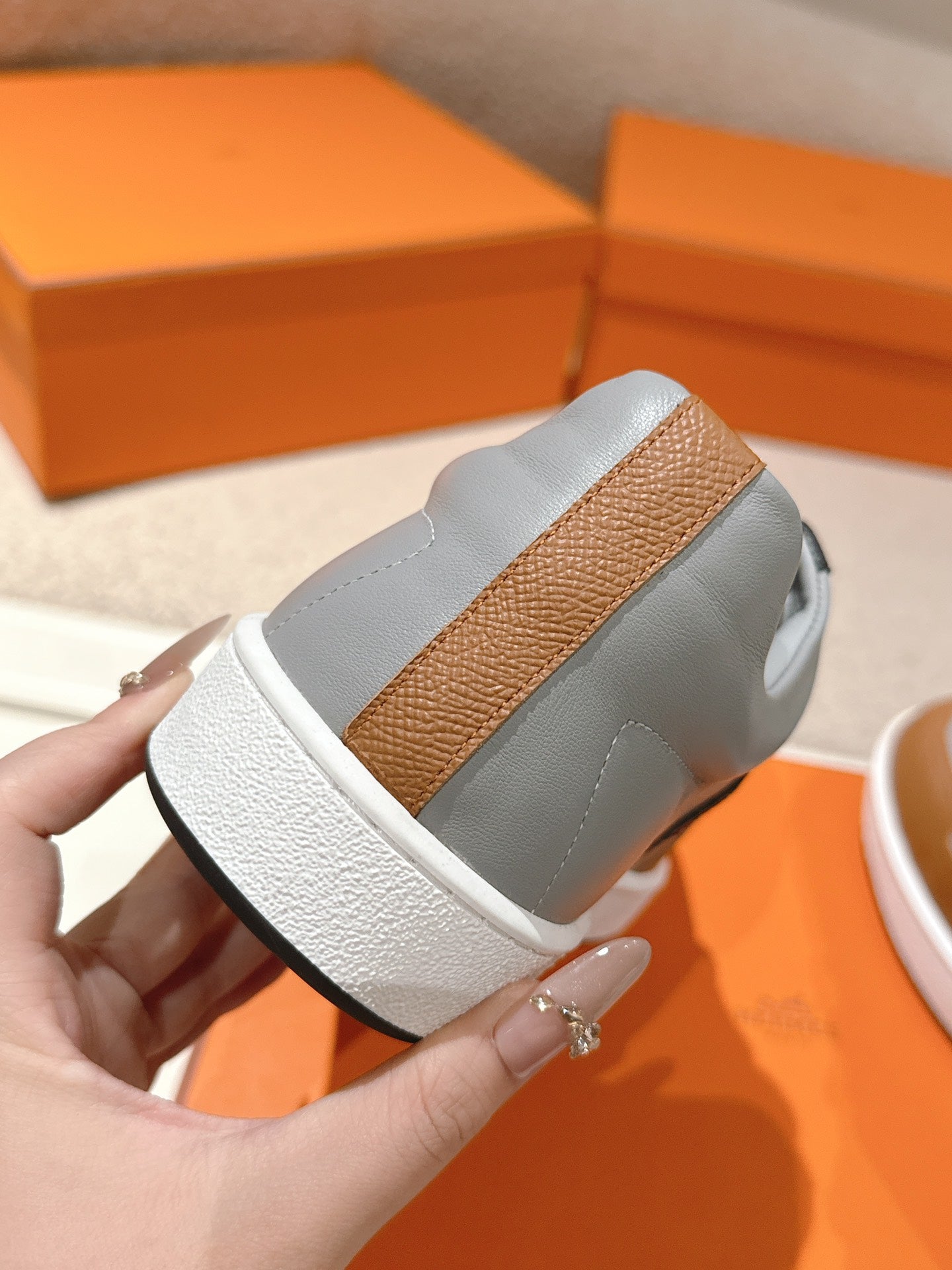 LuxluxHouse Best Quality Women Shoes Hermes