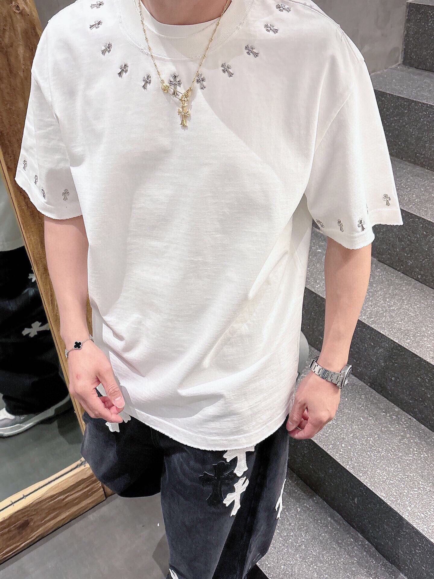 LuxluxHouse Best Quality Clothes Chrome Hearts T-shirt