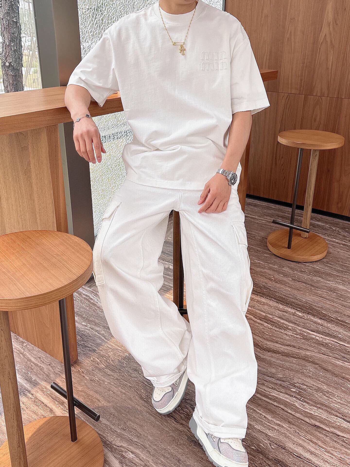 LuxluxHouse Best Quality Clothes Miu Miu T-shirt