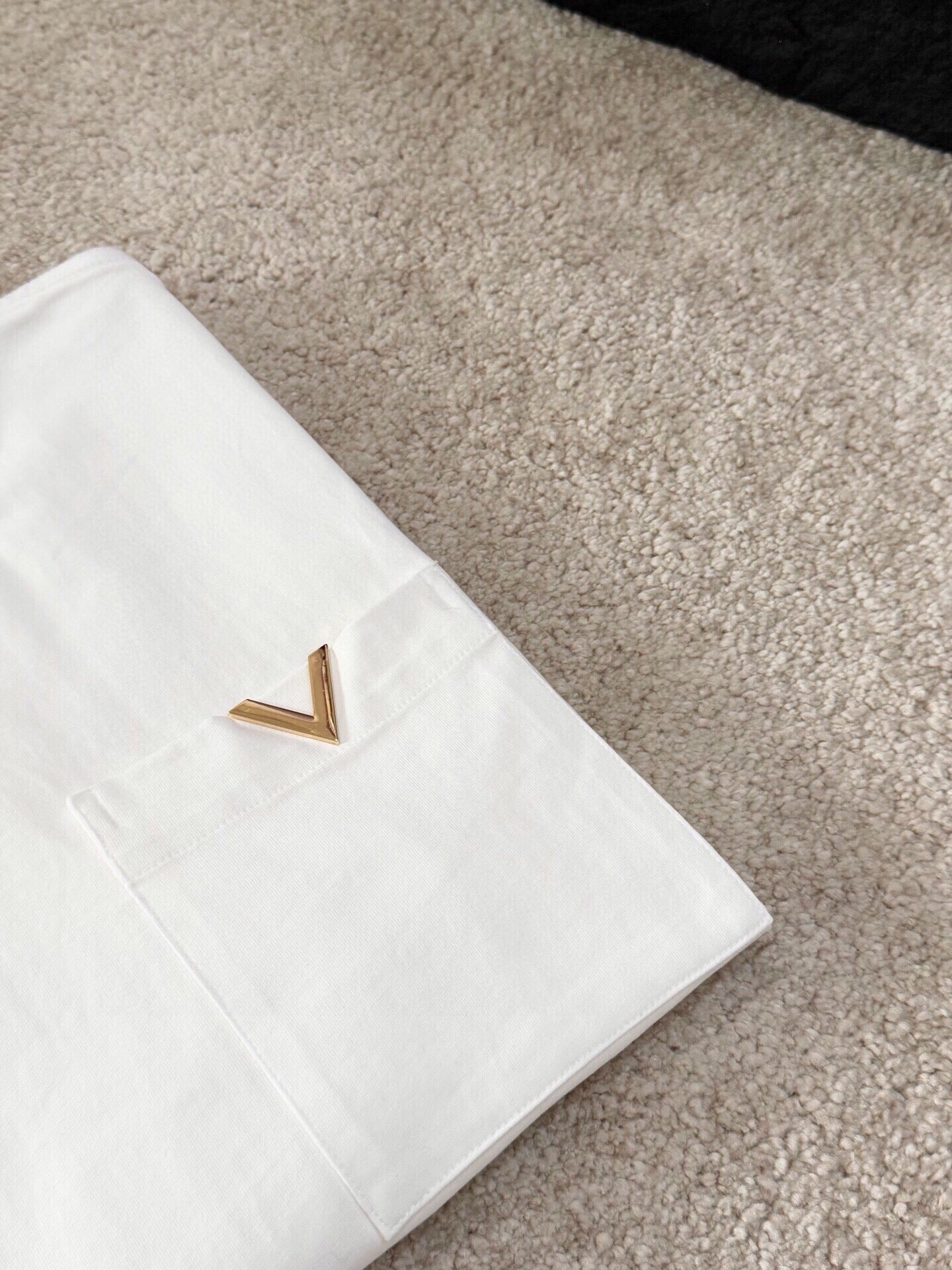 LuxluxHouse Best Quality Clothes Valentino T-shirt