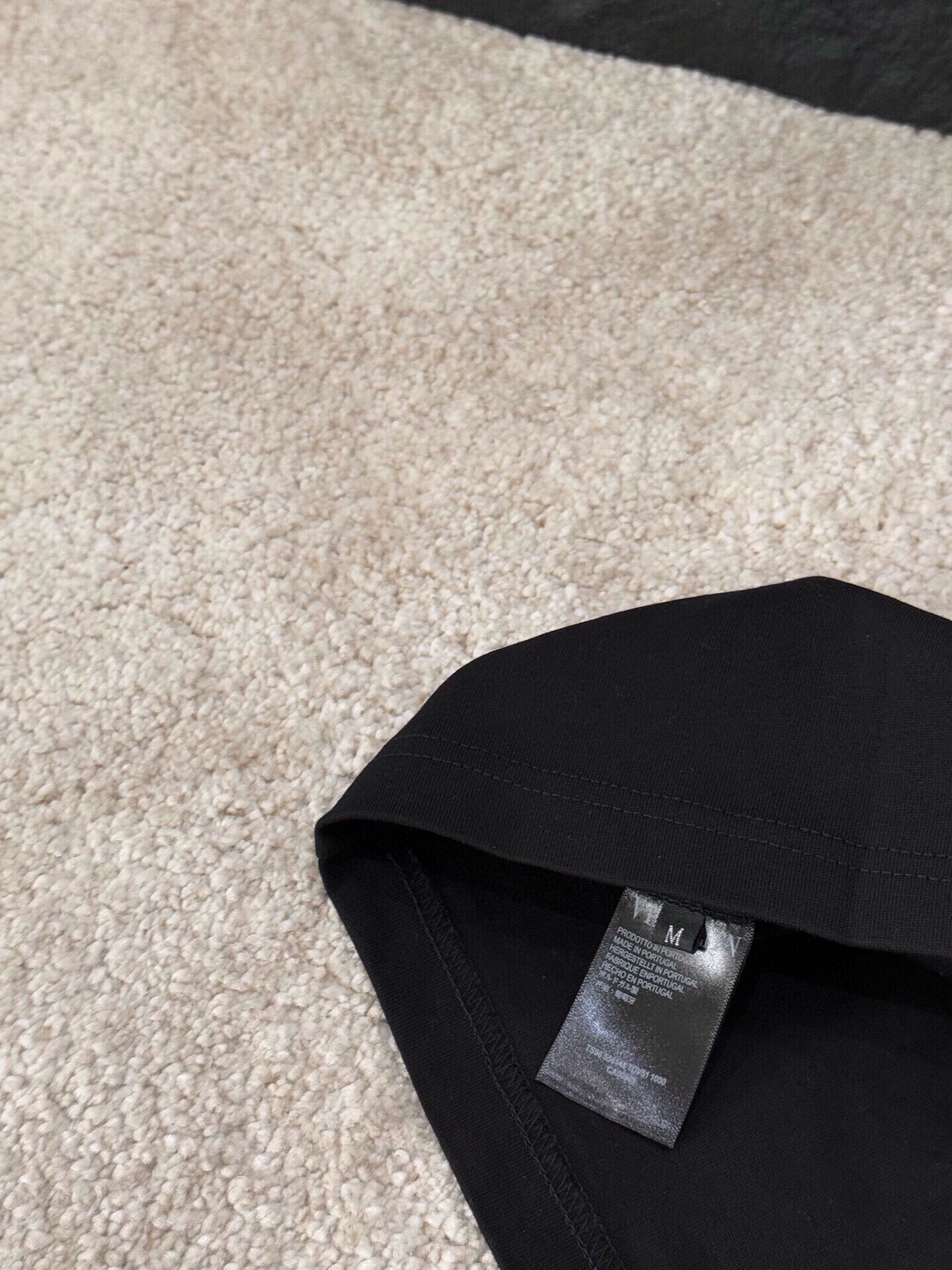 LuxluxHouse Best Quality Clothes Valentino T-shirt