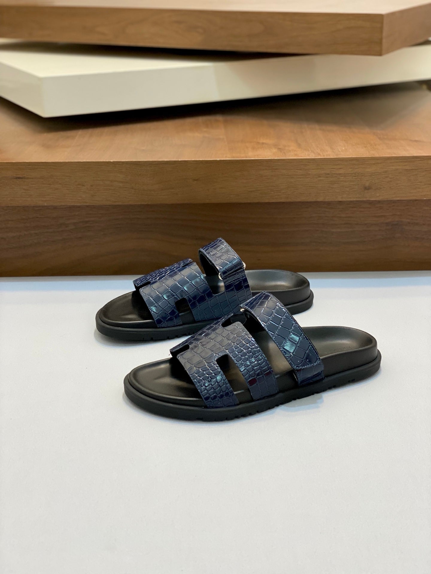 LuxluxHouse Best Quality Sandals Hermes