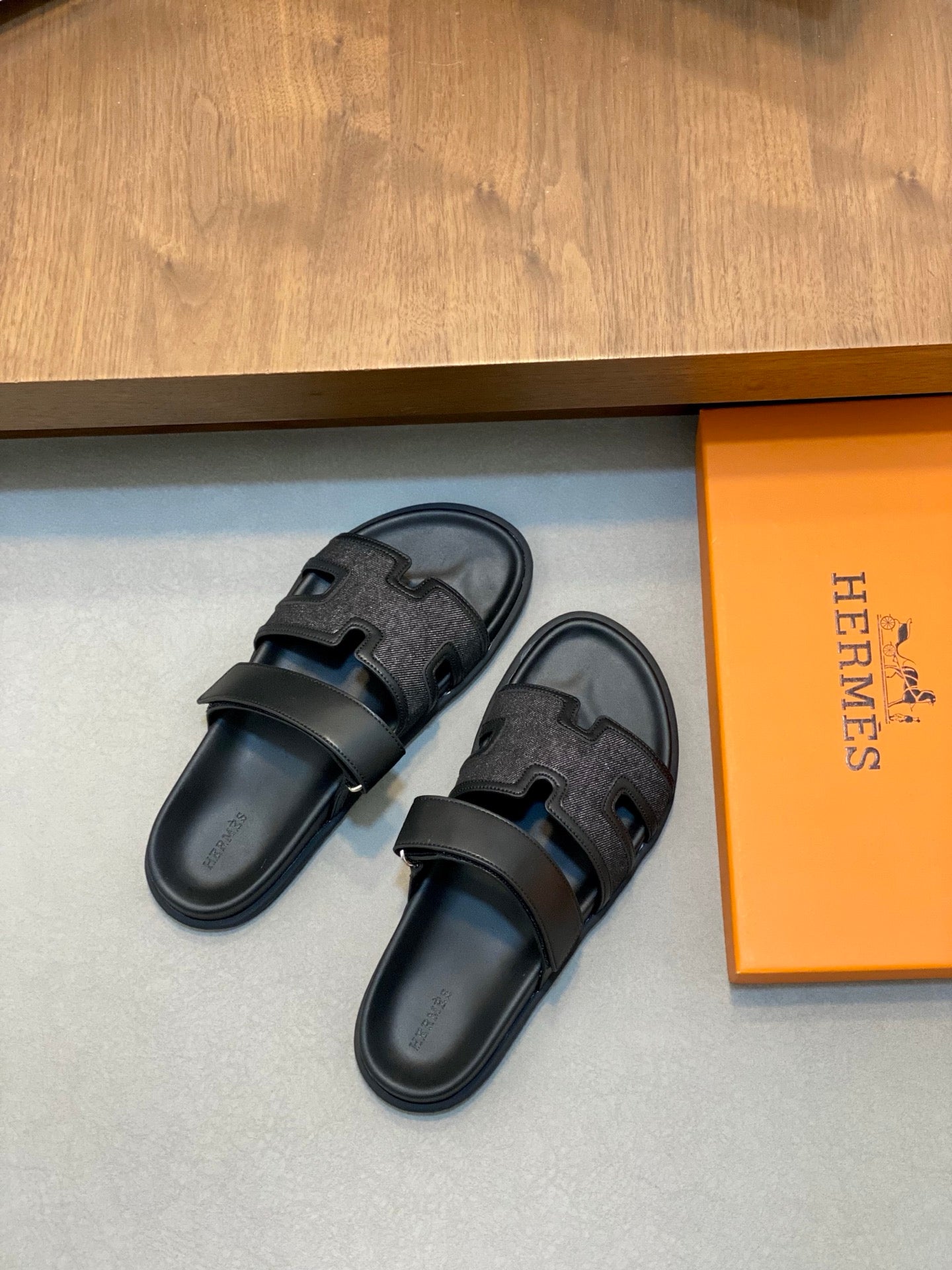 LuxluxHouse Best Quality Sandals Hermes