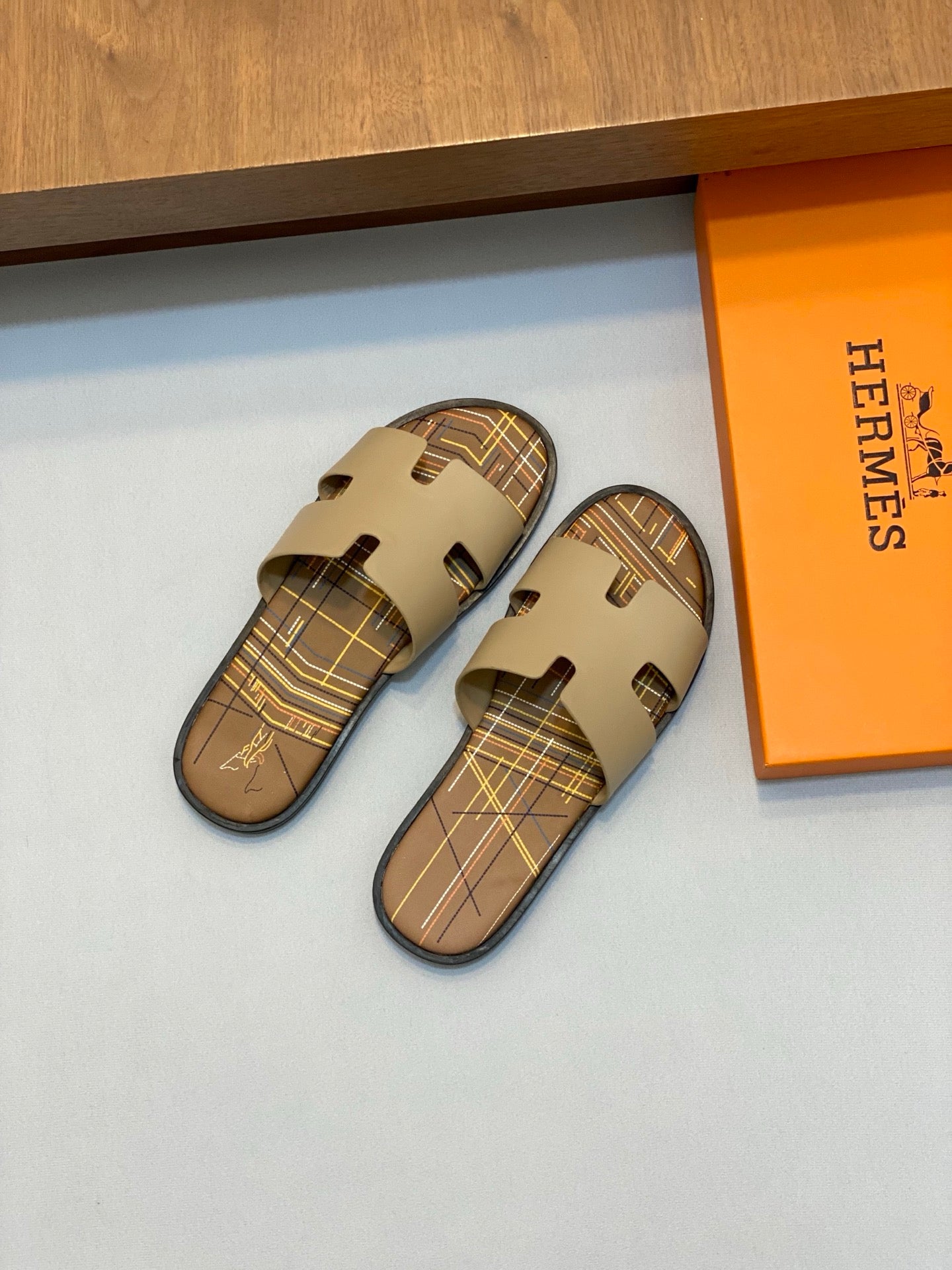 LuxluxHouse Best Quality Sandals Hermes