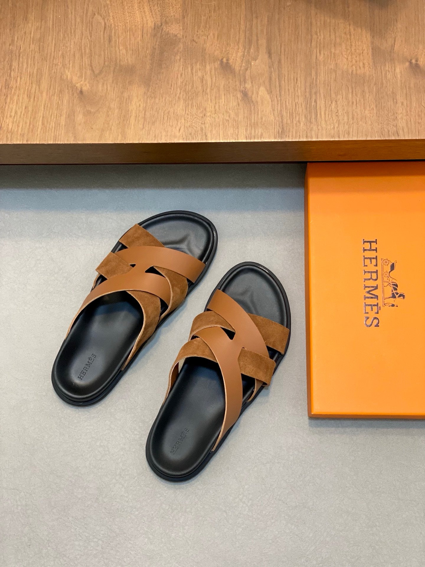 LuxluxHouse Best Quality Sandals Hermes