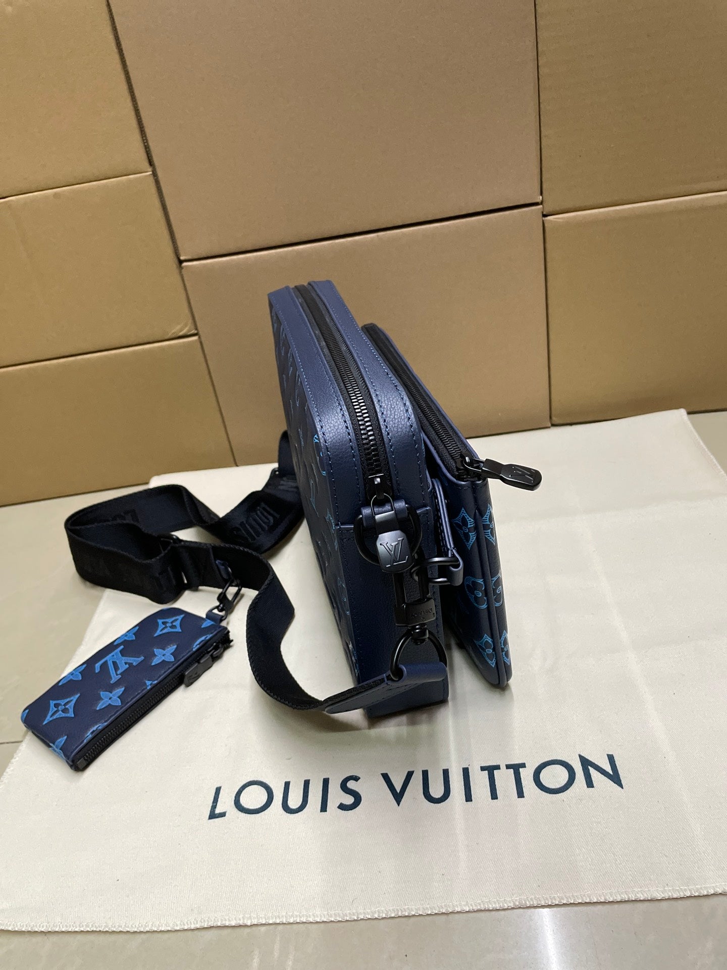 LuxluxHouse Best Quality Bags Louis Vuitton Women Men
