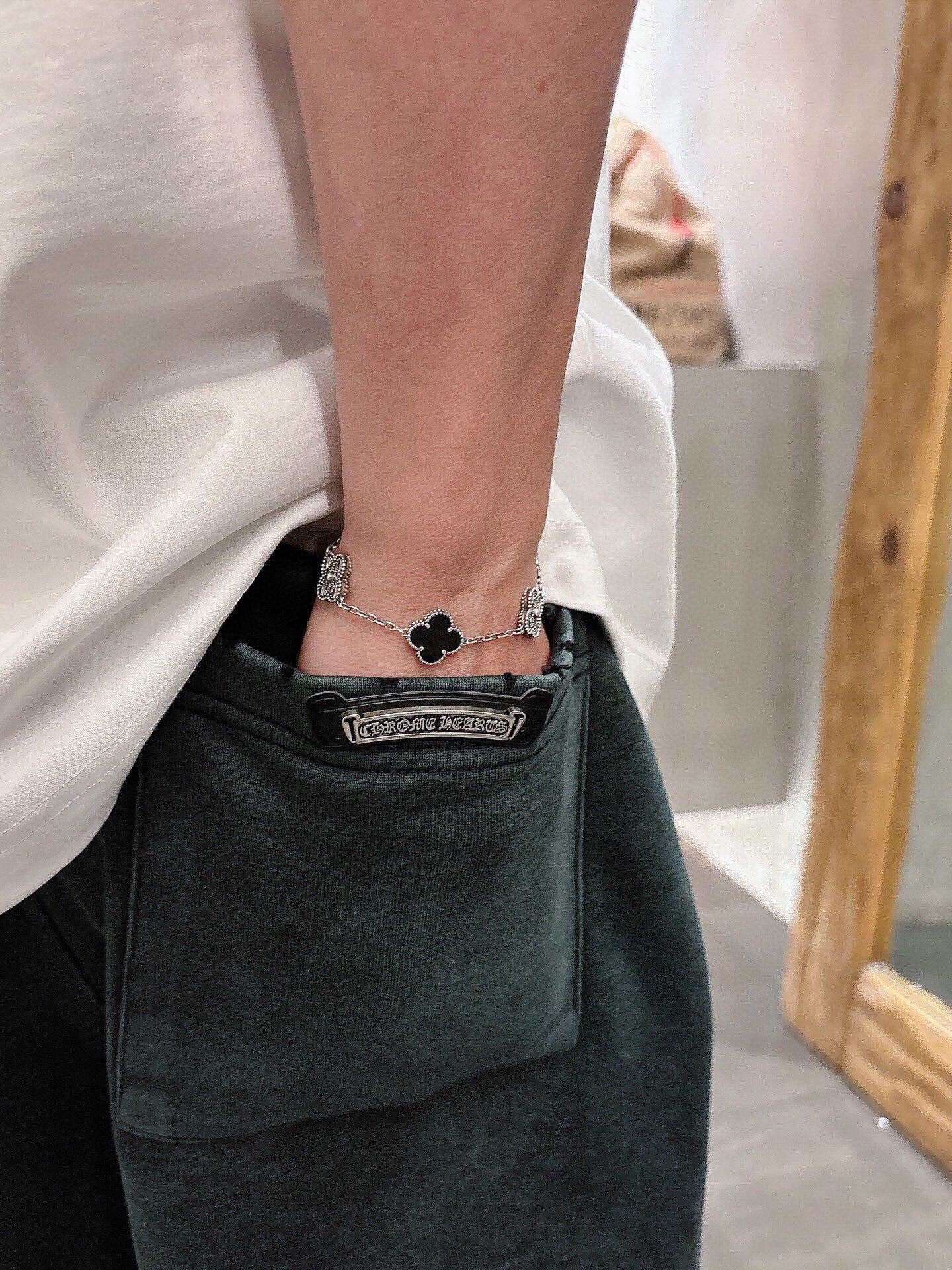 LuxluxHouse Best Quality Clothes Pants Chrome Hearts T-shirt