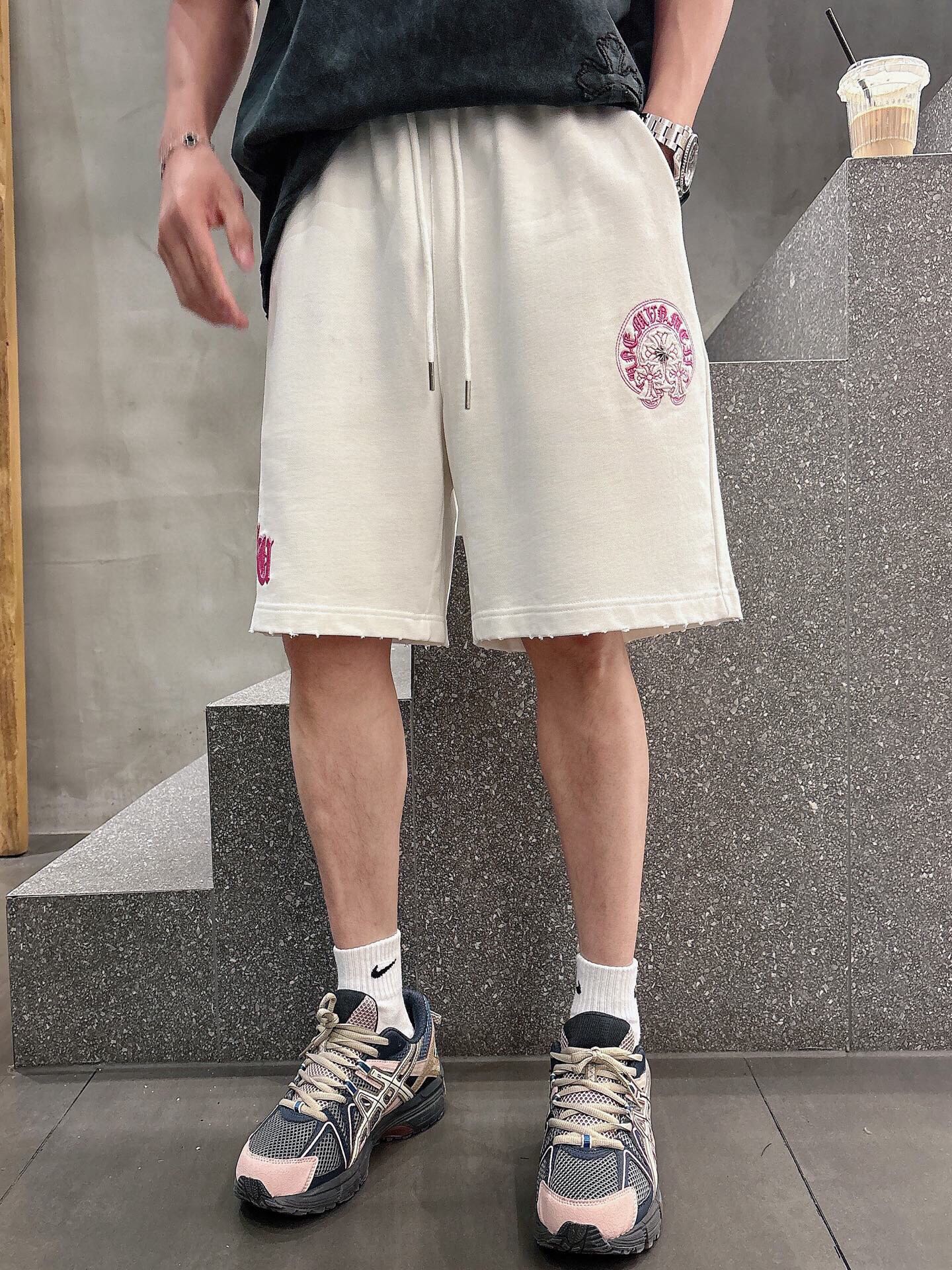 LuxluxHouse Best Quality Clothes Pants Chrome Hearts T-shirt