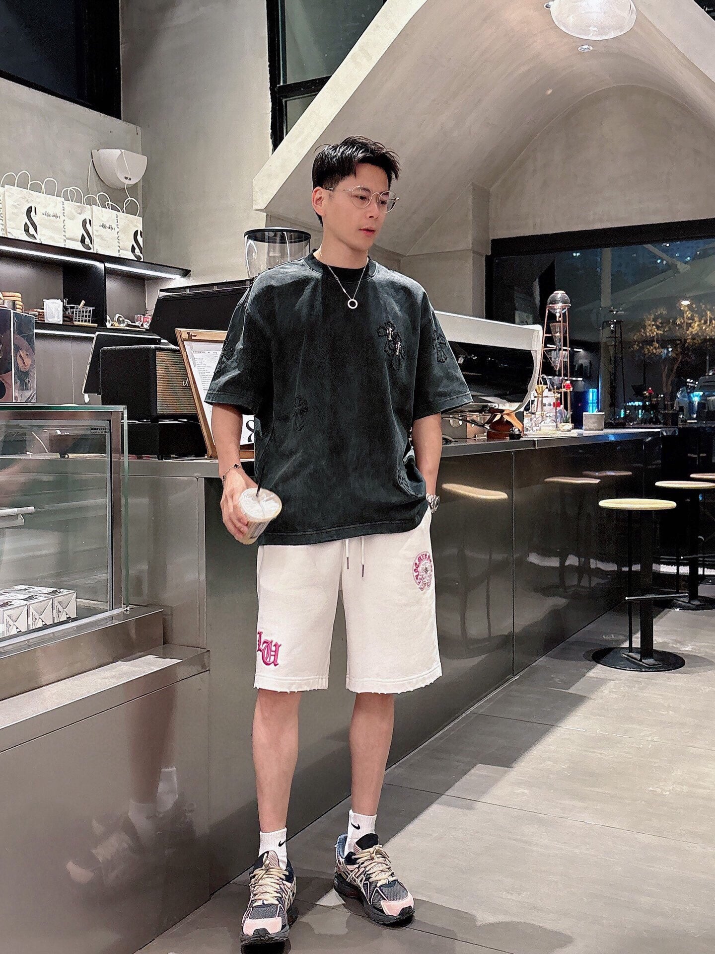 LuxluxHouse Best Quality Clothes Pants Chrome Hearts T-shirt