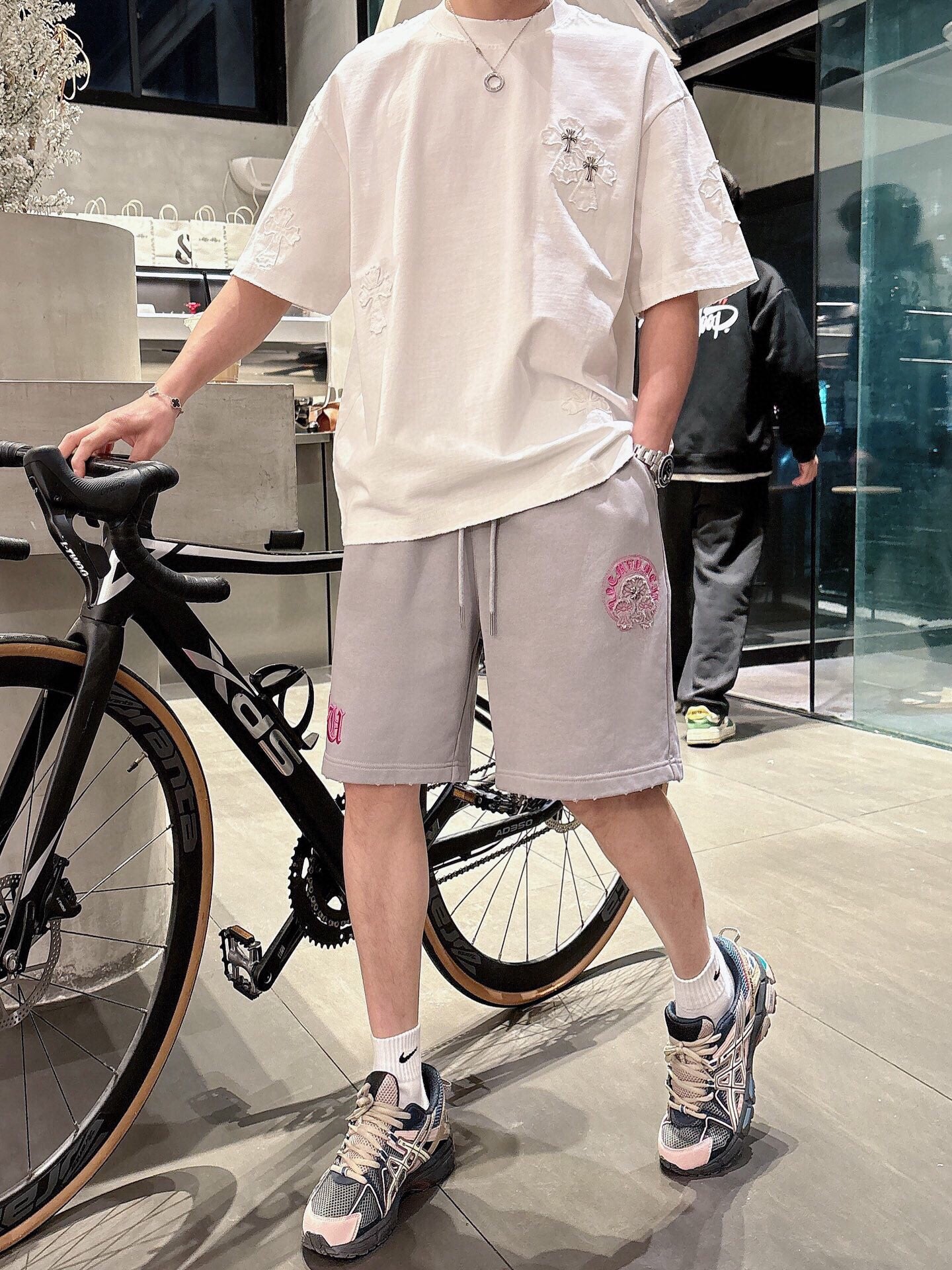 LuxluxHouse Best Quality Clothes Pants Chrome Hearts T-shirt