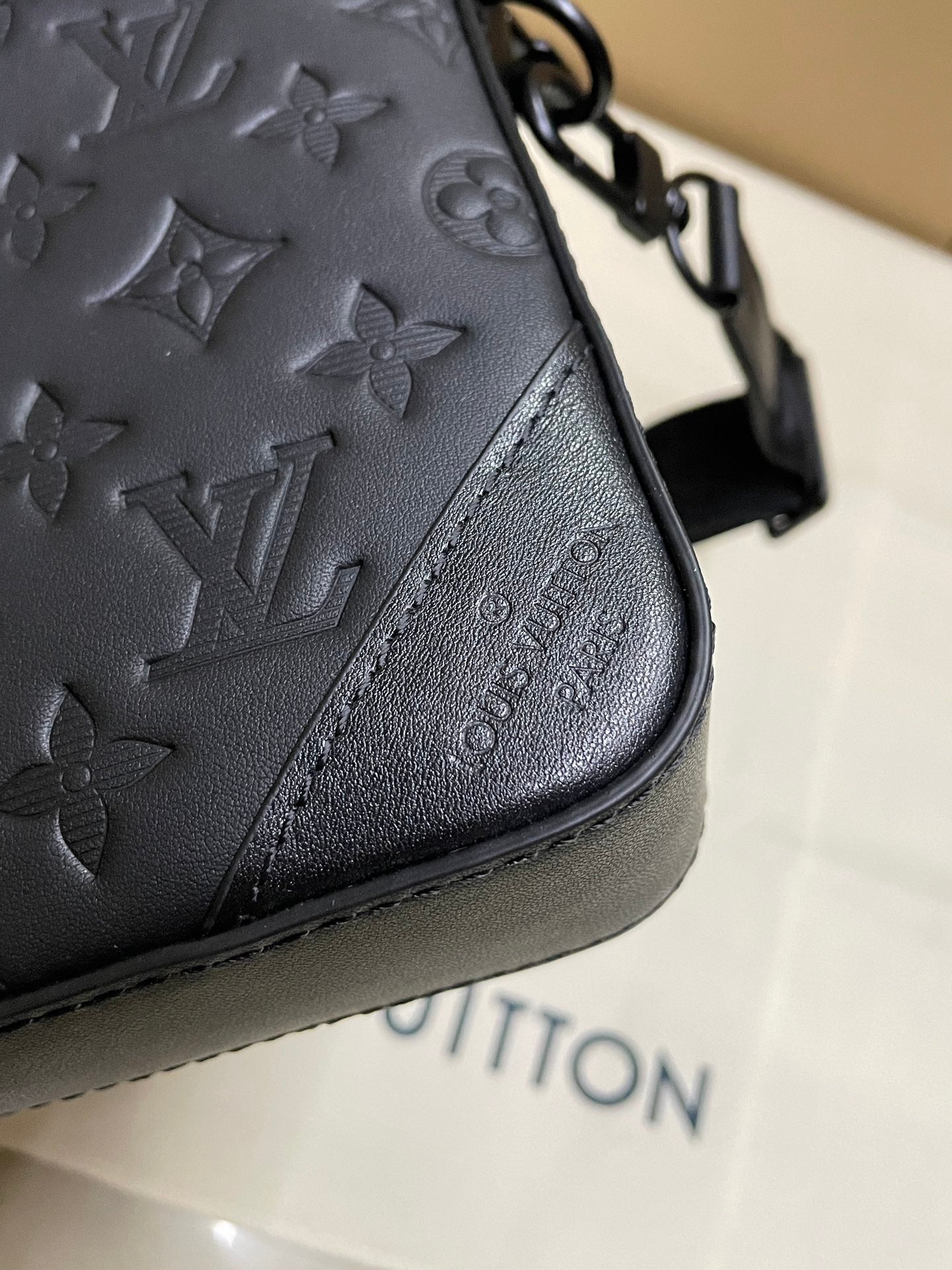 LuxluxHouse Best Quality Bags Louis Vuitton Women Men