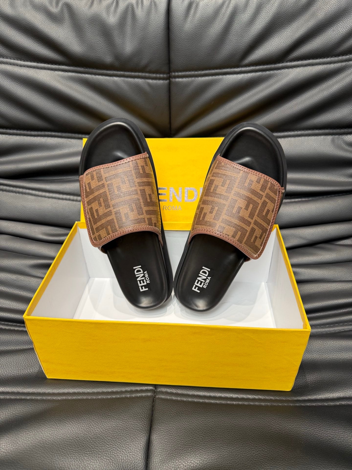 LuxluxHouse Best Quality Sandals Fendi