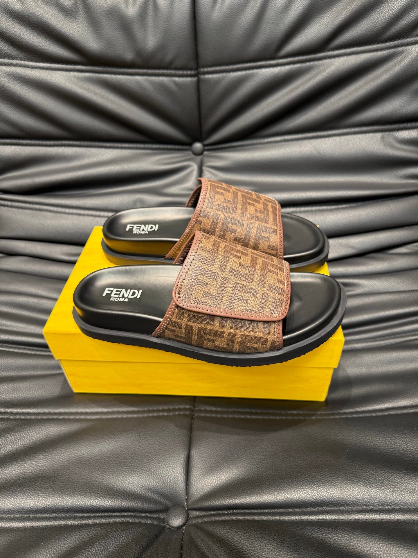 LuxluxHouse Best Quality Sandals Fendi