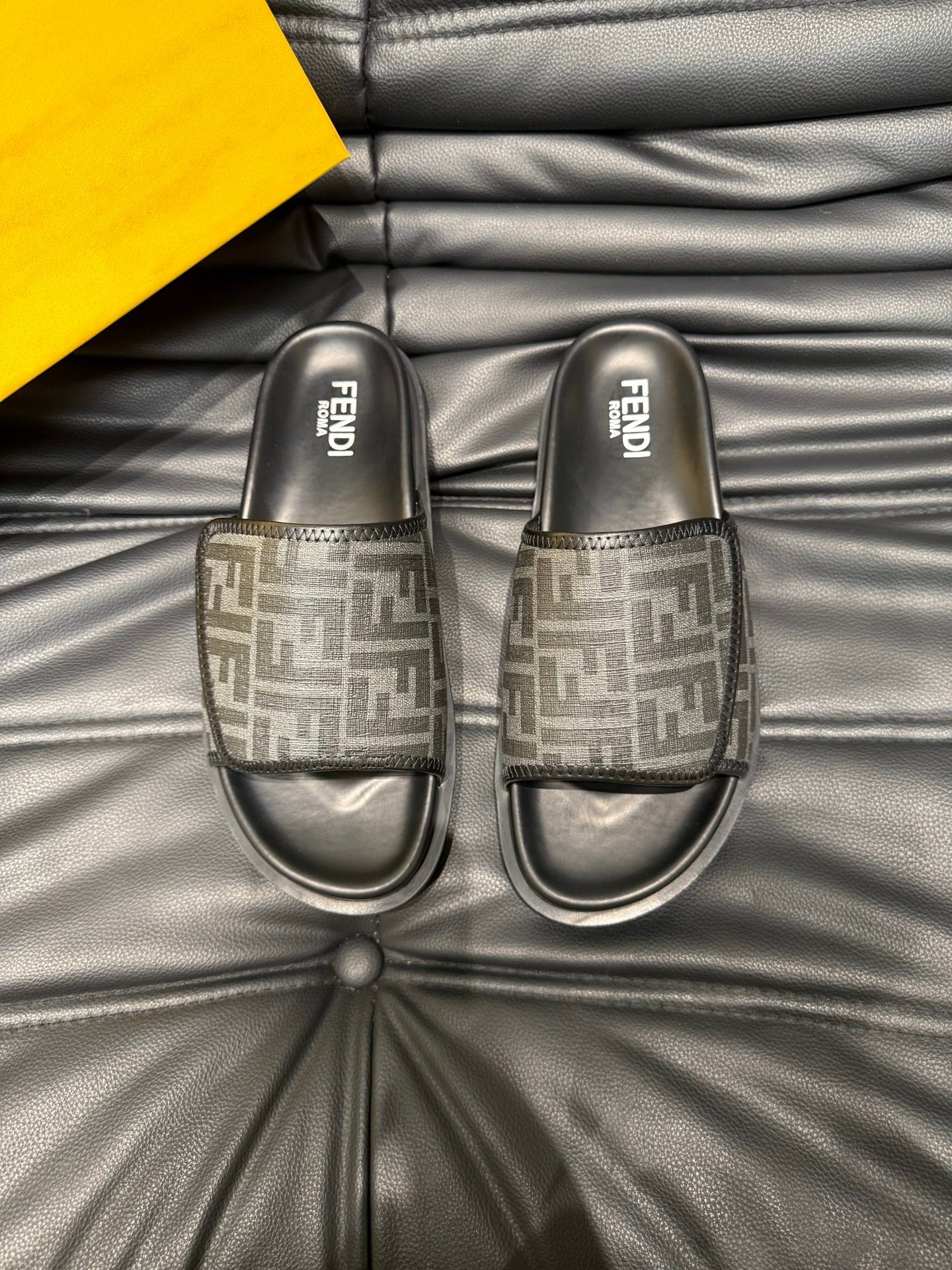 LuxluxHouse Best Quality Sandals Fendi