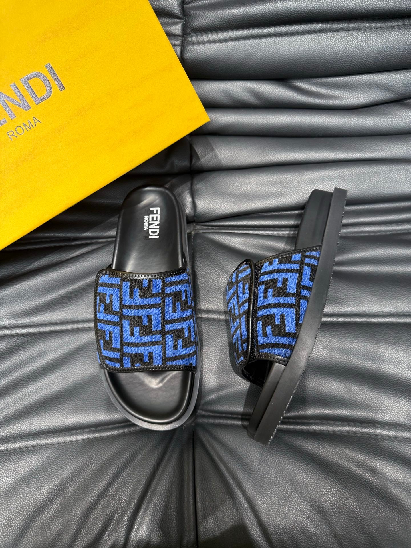 LuxluxHouse Best Quality Sandals Fendi