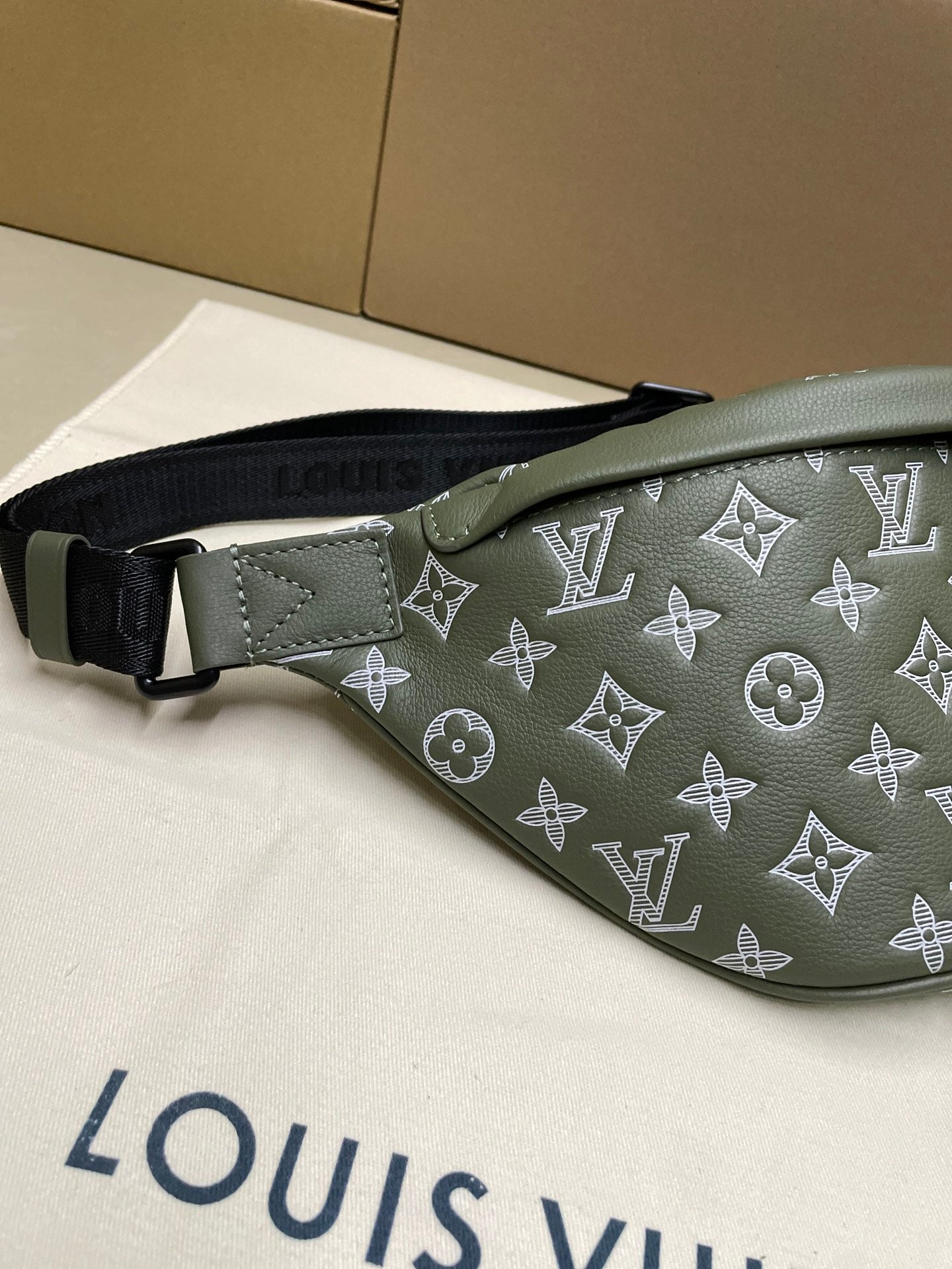 LuxluxHouse Best Quality Bags Louis Vuitton Men