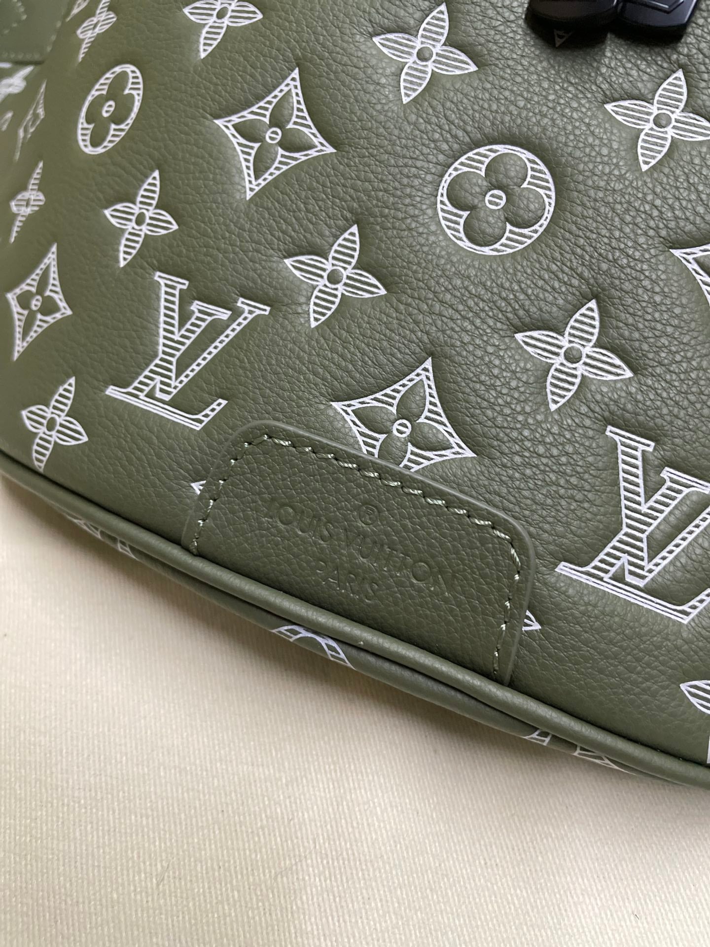 LuxluxHouse Best Quality Bags Louis Vuitton Men