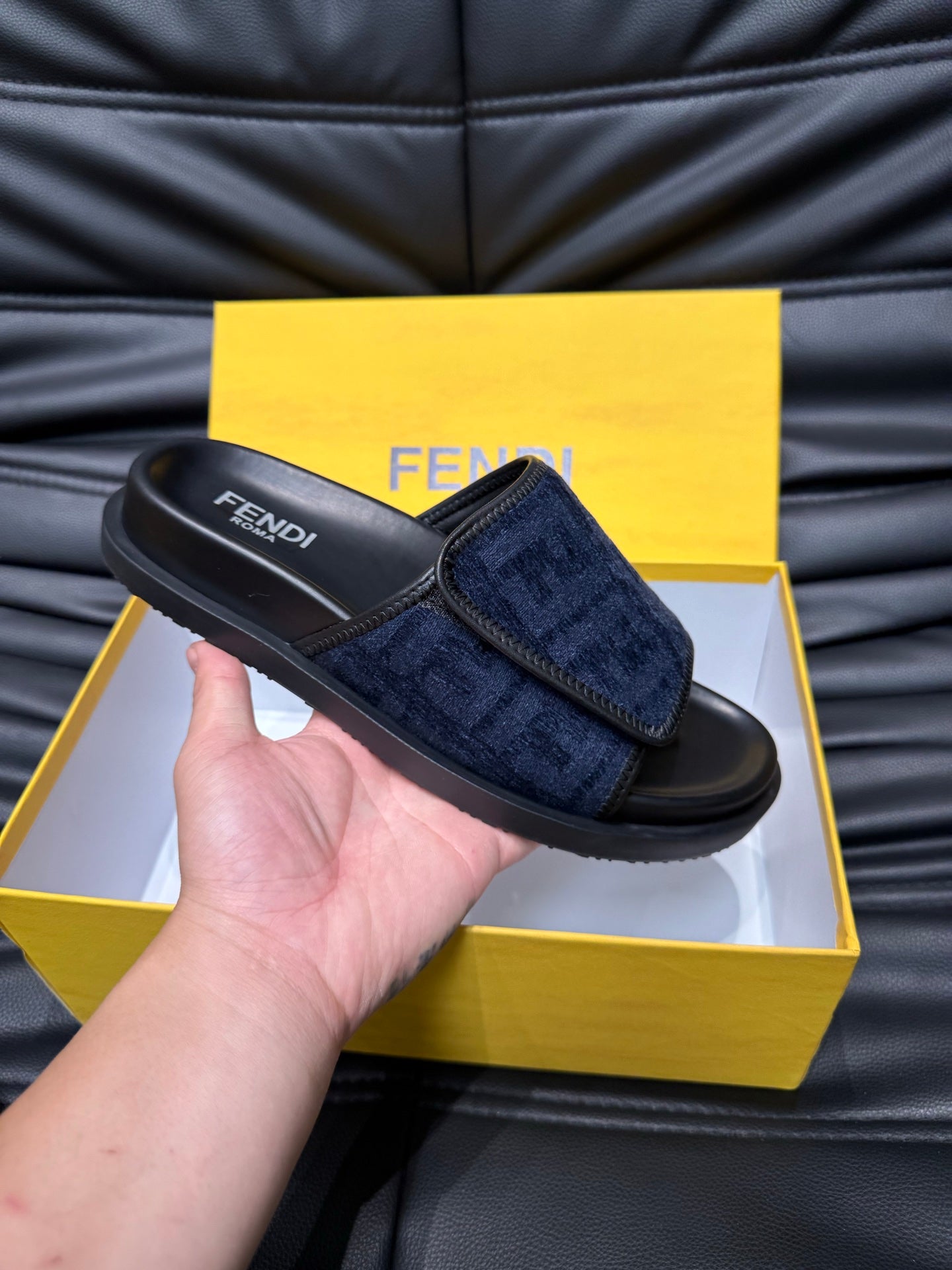 LuxluxHouse Best Quality Sandals Fendi