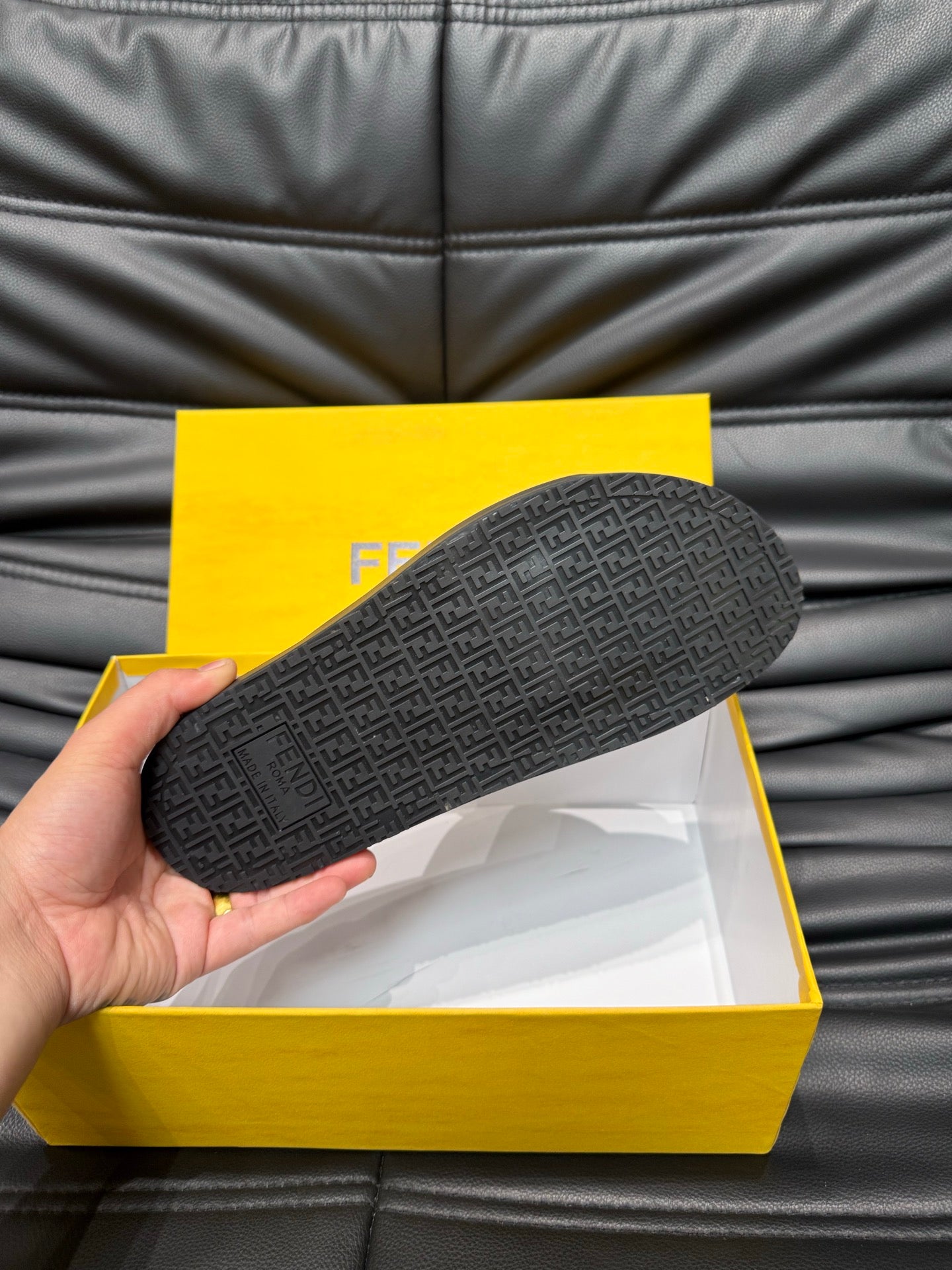 LuxluxHouse Best Quality Sandals Fendi