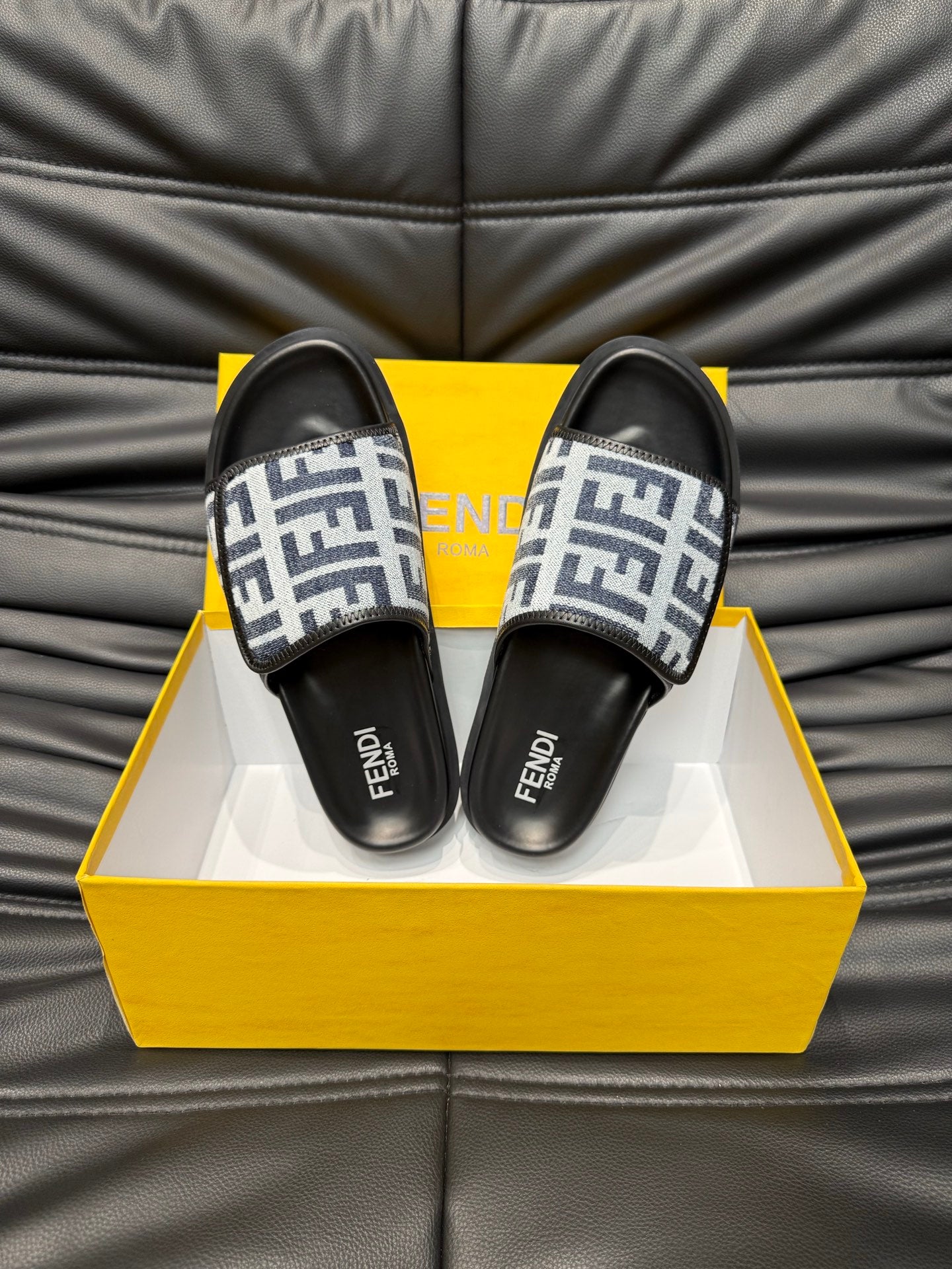 LuxluxHouse Best Quality Sandals Fendi