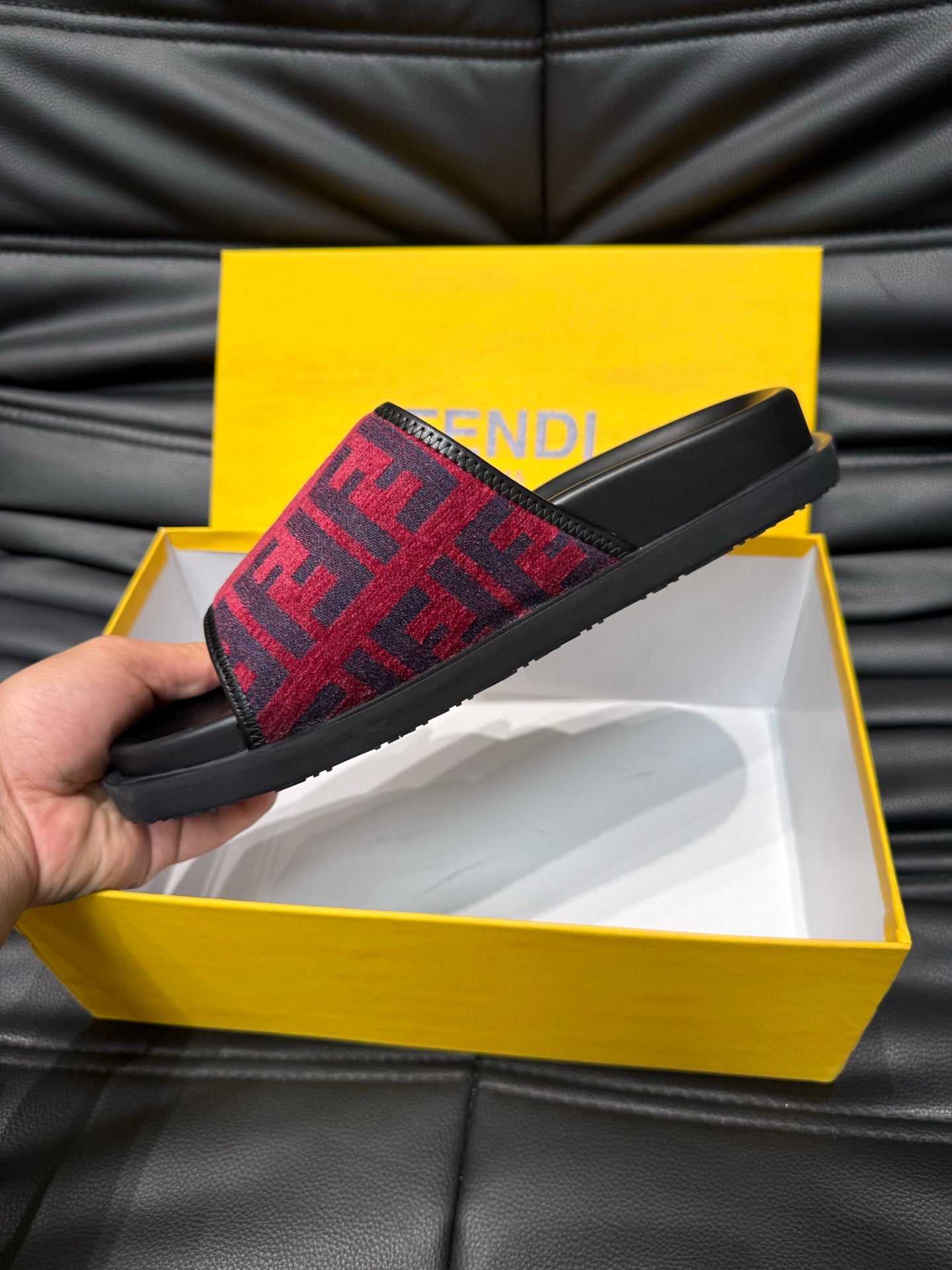 LuxluxHouse Best Quality Sandals Fendi