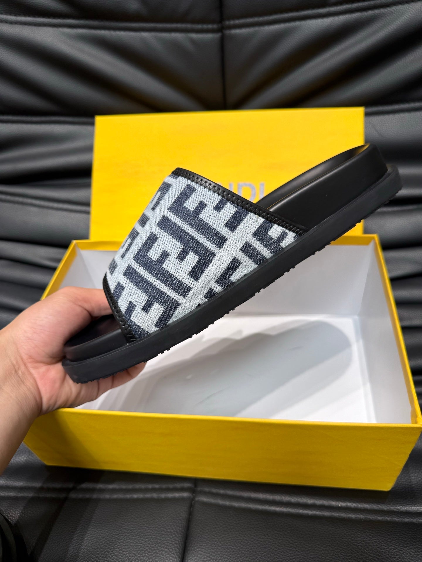LuxluxHouse Best Quality Sandals Fendi