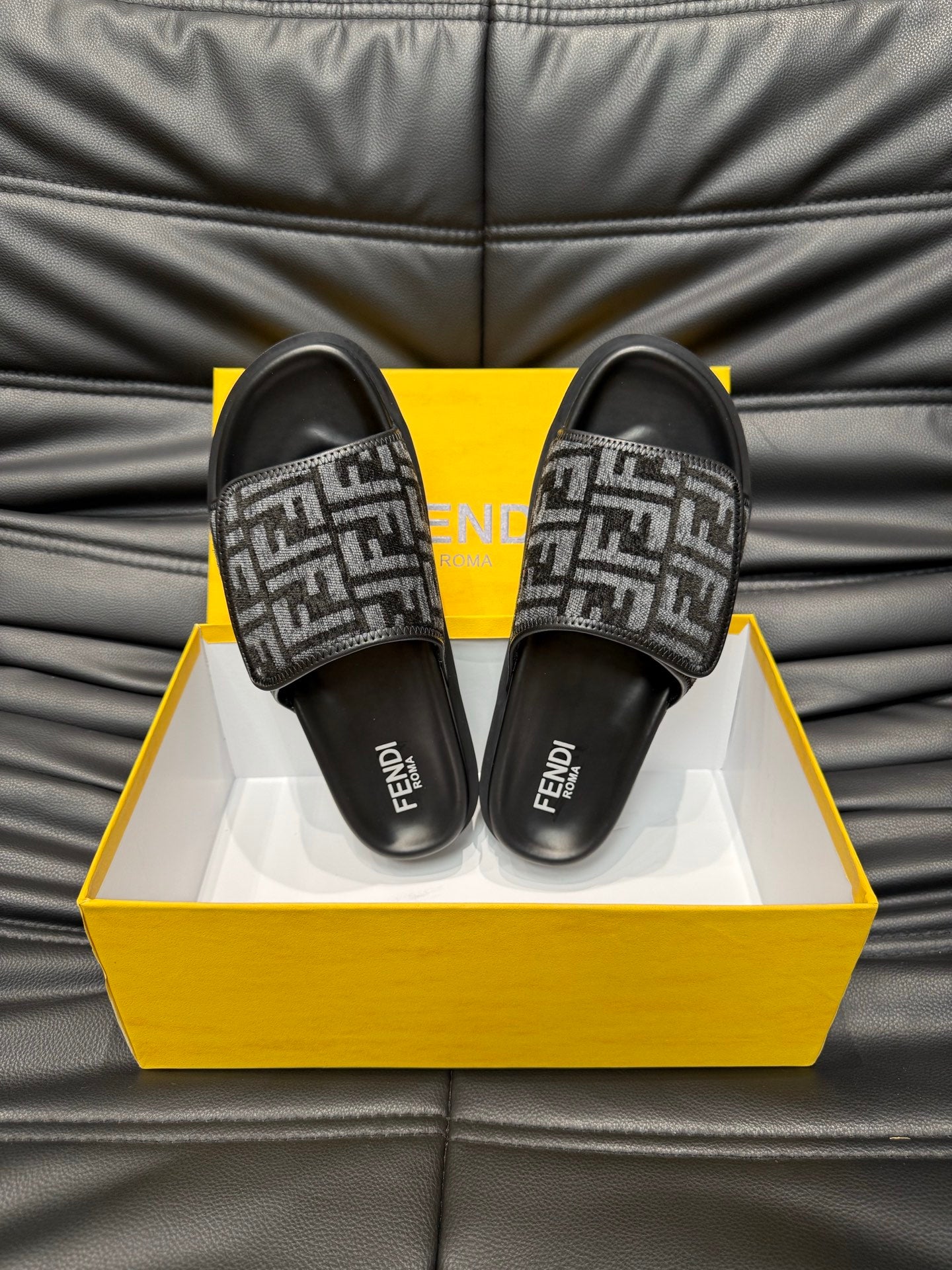 LuxluxHouse Best Quality Sandals Fendi