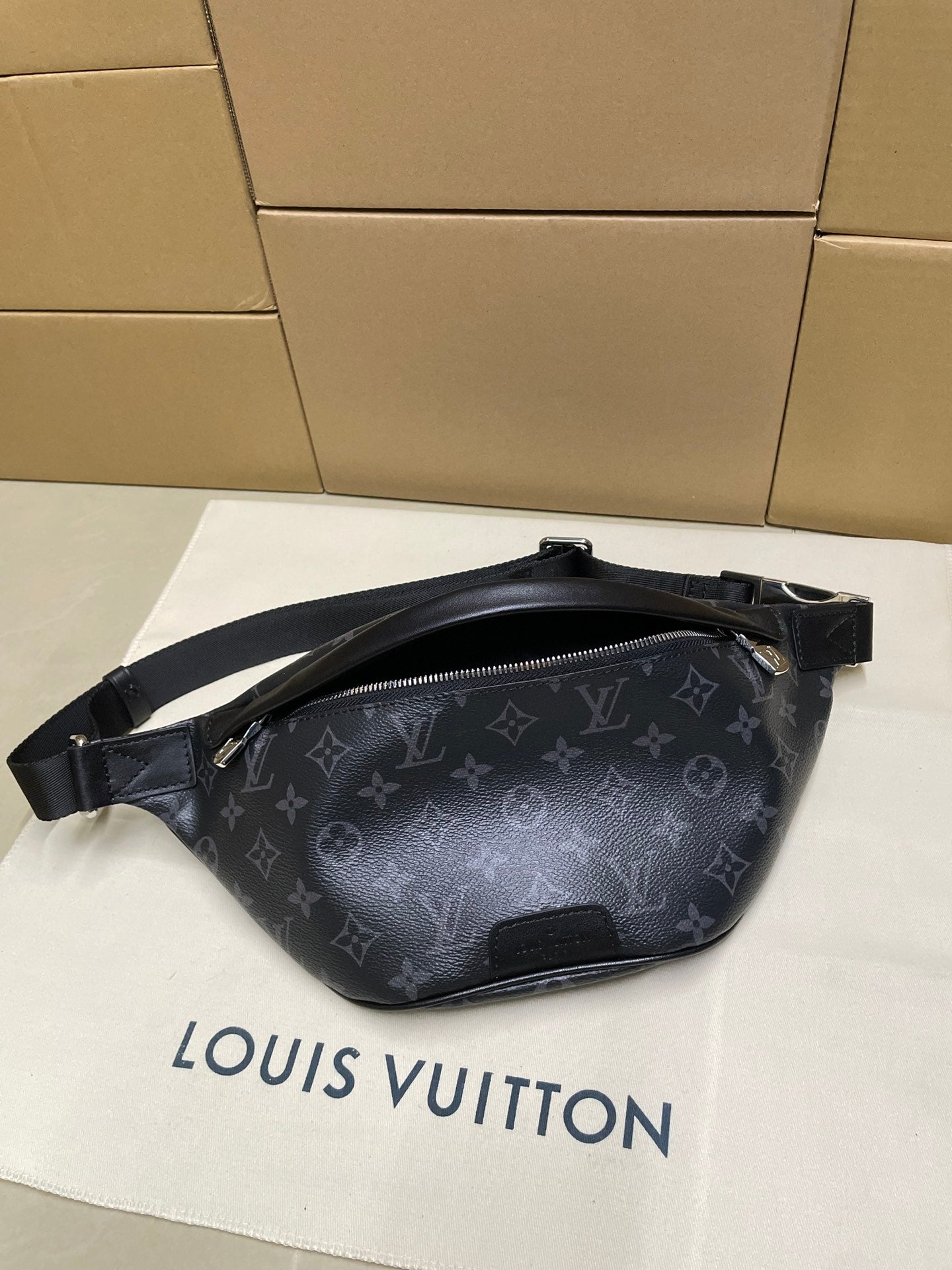 LuxluxHouse Best Quality Bags Louis Vuitton Men
